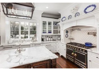 Old Kitchen (1).jpg