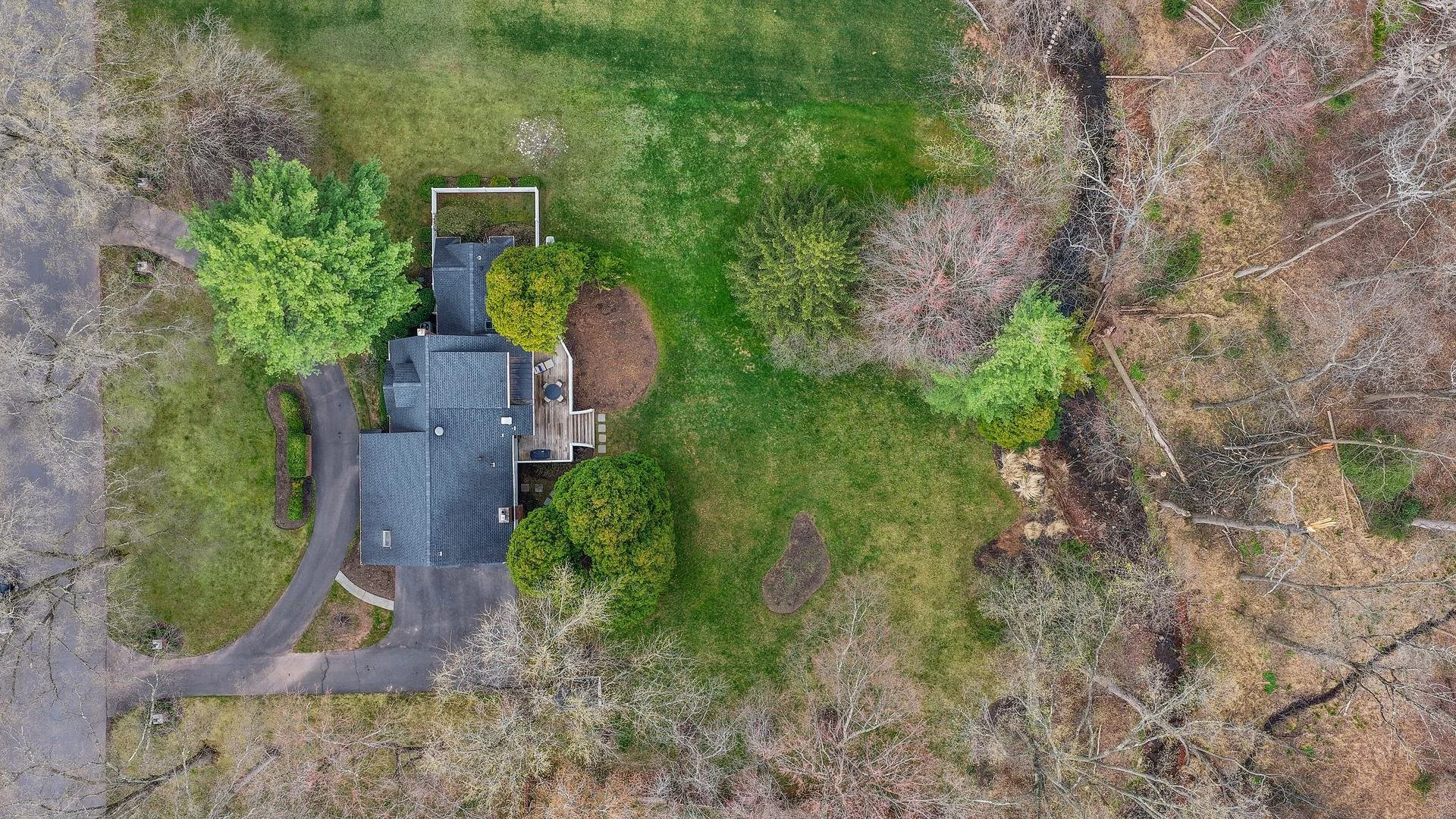 11 Fenimore Dr Scotch Plains NJ 07076 USA-063-059-Aerial-MLS_Size.jpg