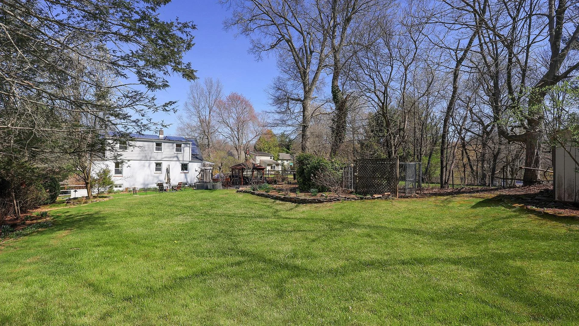 034-022-Exterior  Back-1920x1080.jpg