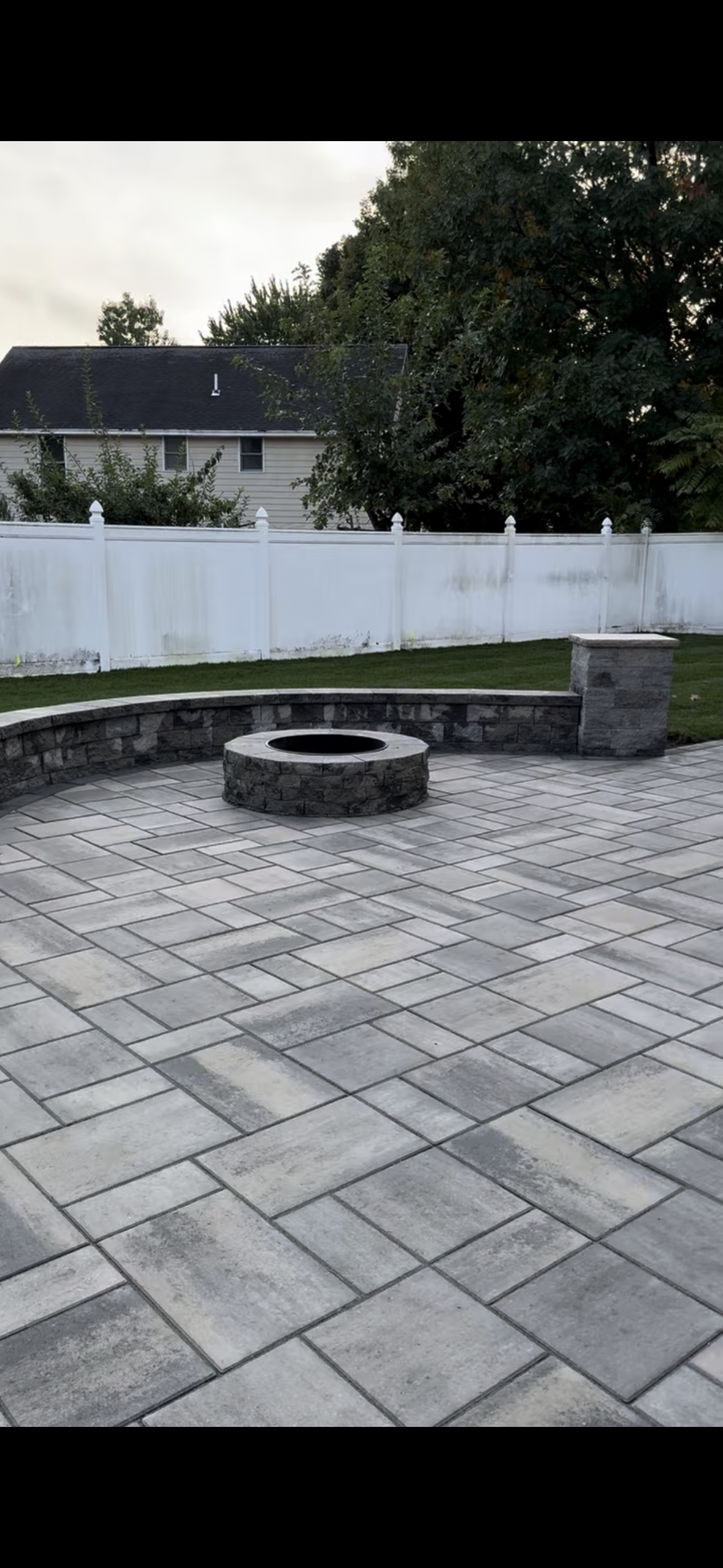 Newburyport, Ipswich, Boxford, Byfield, Beverly, North Andover, Lynnfield, Boston, Lexington Stone Walls, Fire Pits, Stairs, Walkways, Masonry, Step Repairs