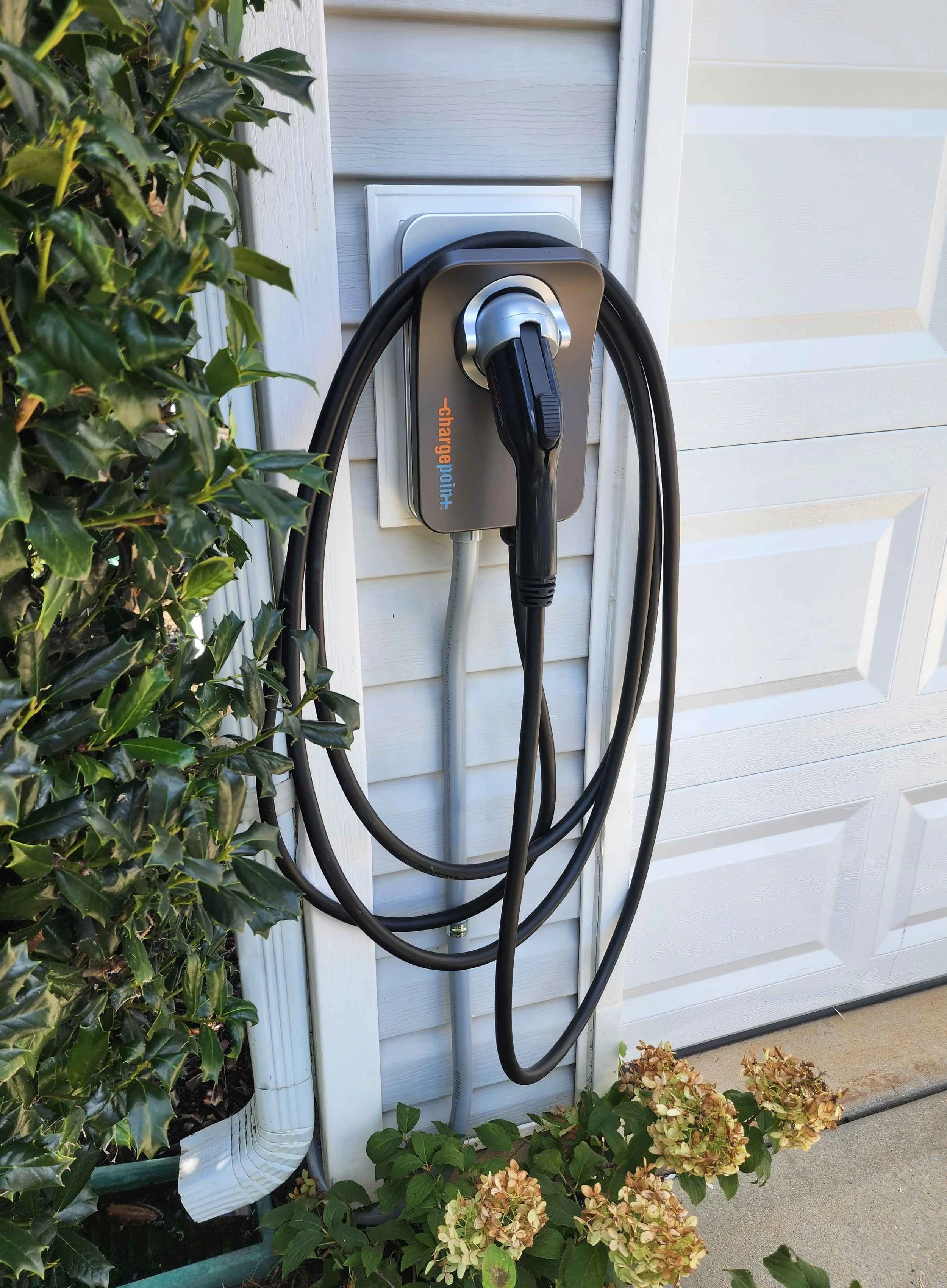 ev charger.jpg