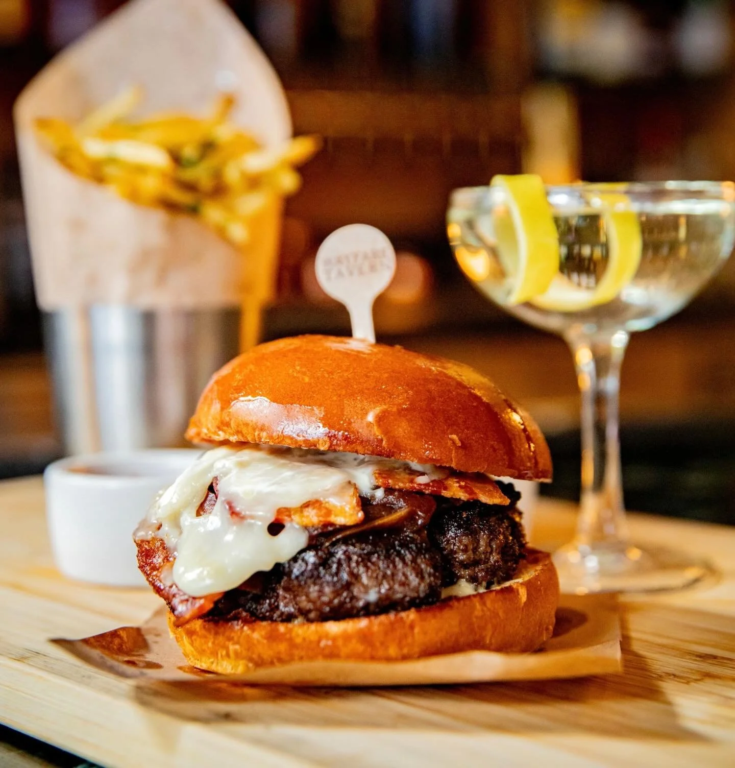 Mark your calendars! 

Burger Fridays are back 🍔🍺🍸✨

Starting on March 27th, we&rsquo;re excited to kick off the new season with one of our favorite traditions. Our signature Tavern Burger, paired with your choice of a cold draft beer or a perfect