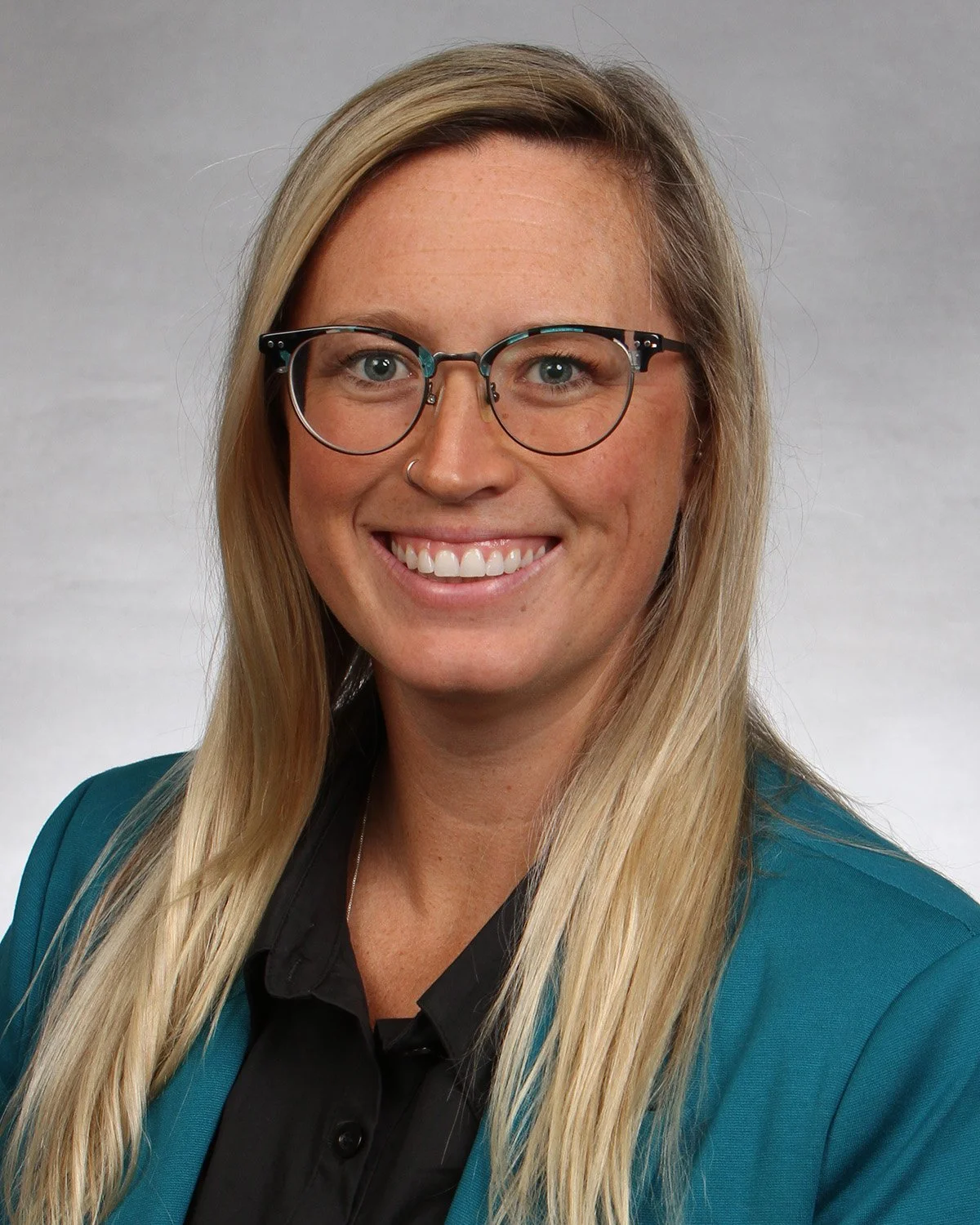 Dr. Rachel Banach professional headshot