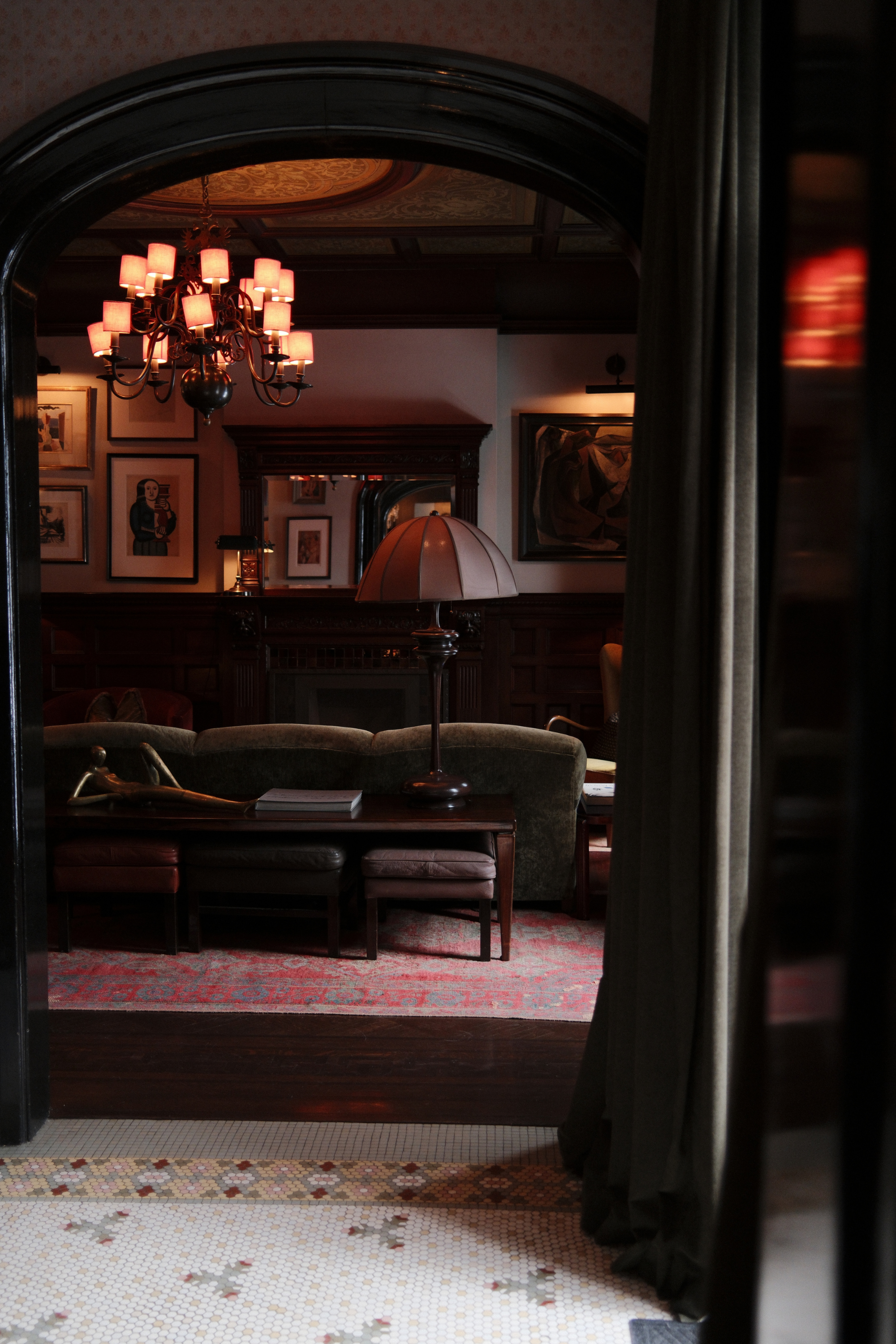 Lounge room with arched entry