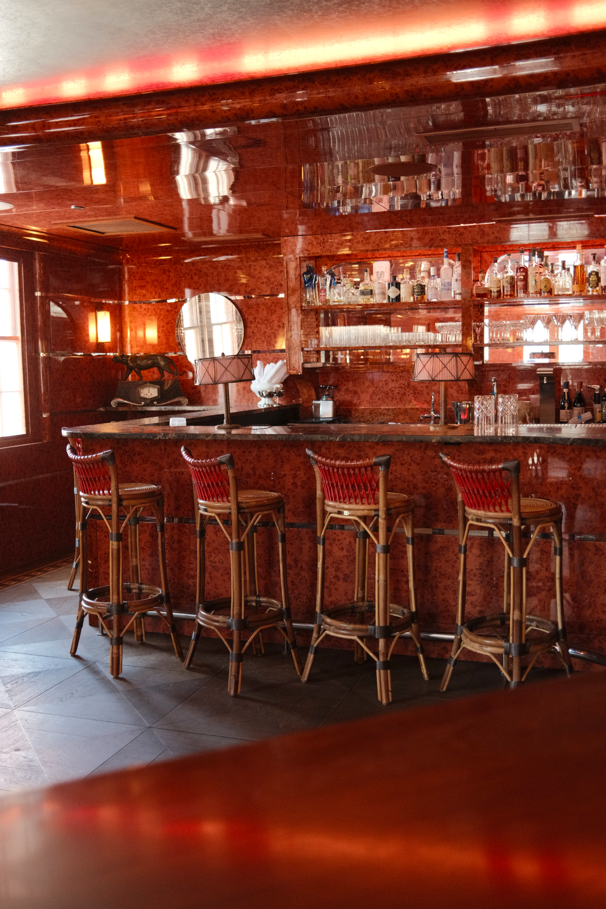 Ash Bar bartop seating