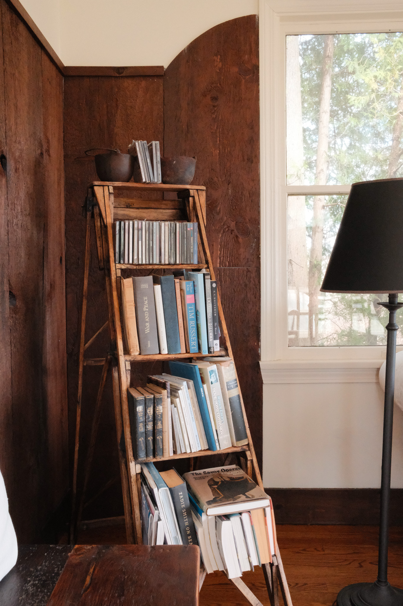 Book shelf