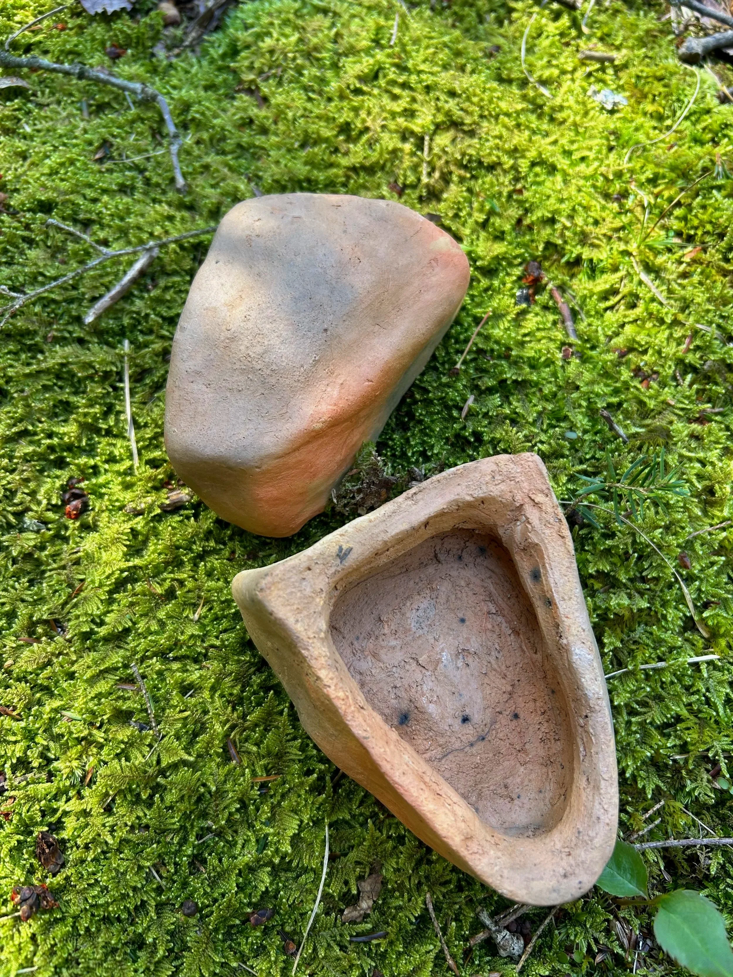 Wild Clay Lidded Form No. 01 – Hand Built
