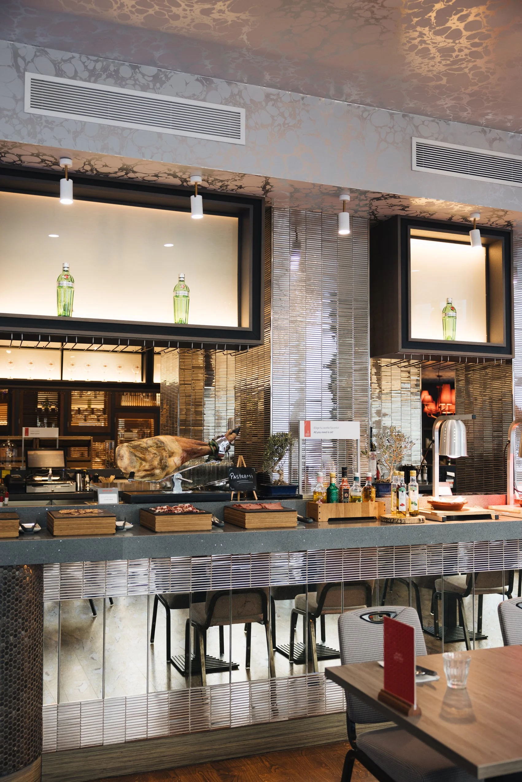 HYATT CENTRIC GRAN VÍA MADRID11.jpg