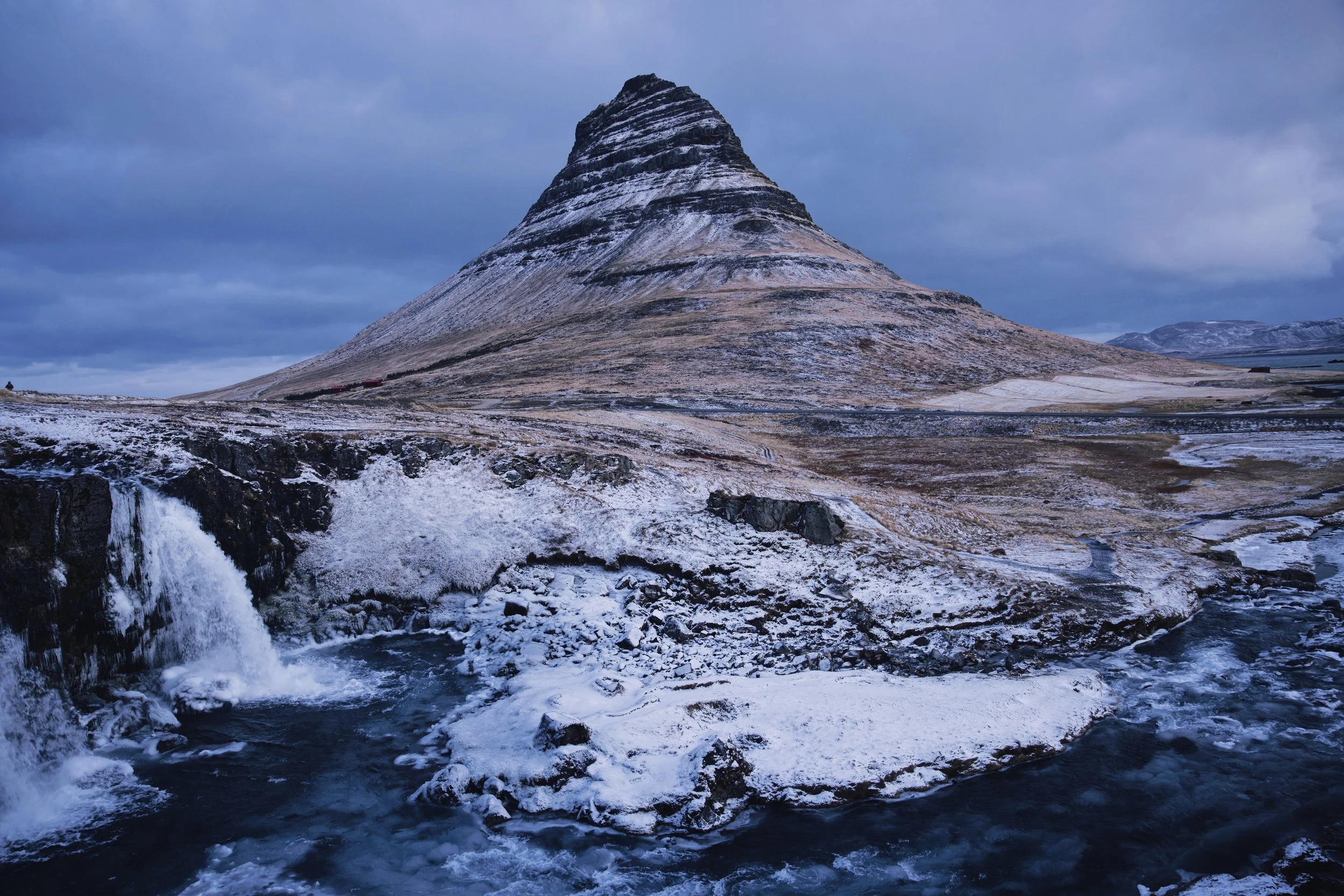ISLANDIA / 2024 - EDICIÓN 7