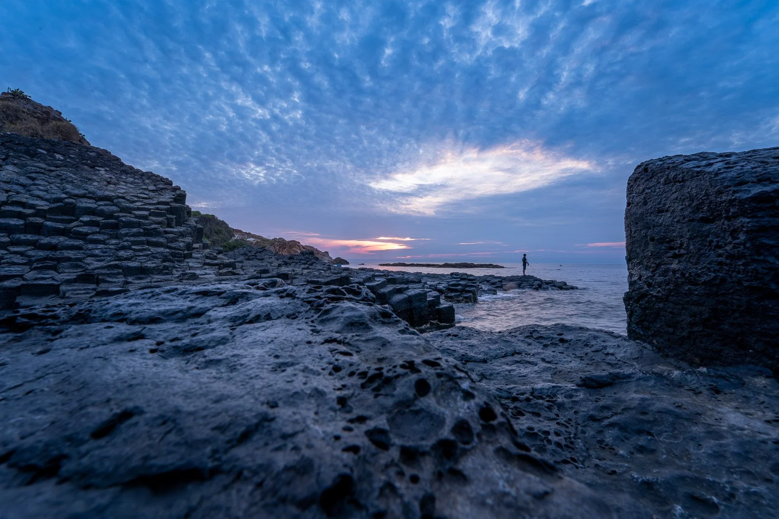 Fisherman-Ganh-Da-Dia-basalt-Rock-Columns-at-Sunrise-Coastal-View-.jpg