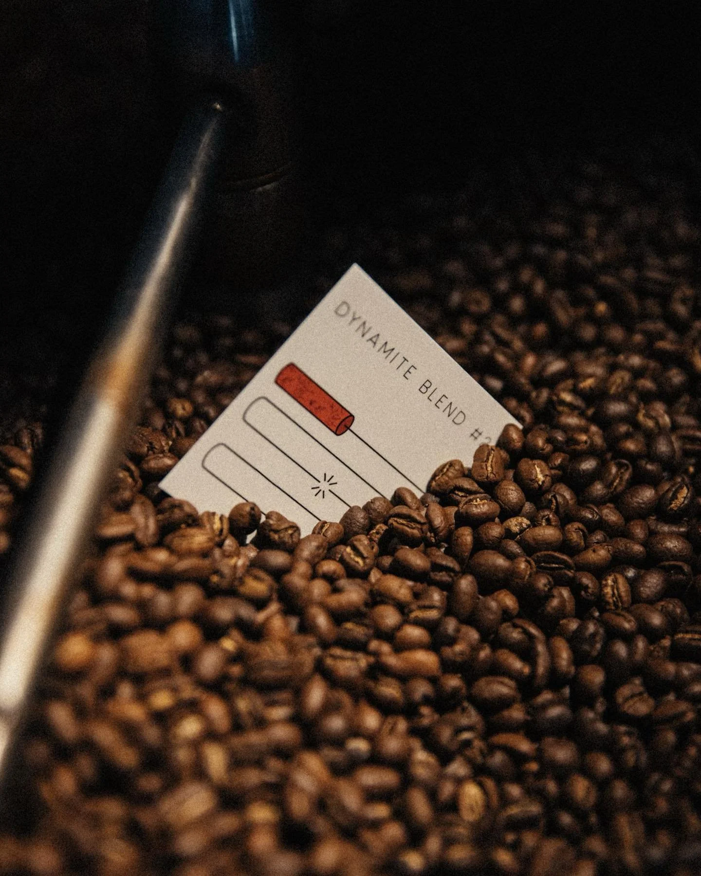 Dynamite Blend #2 is live. The second in our rotating blend series is the absolute ripper that is Edwin Nore&ntilde;a&rsquo;s Pink Bourbon from our friends at @yellowroostercoffee and a beautiful Ethiopian Natural Guji from @olamcoffee. On top of tha