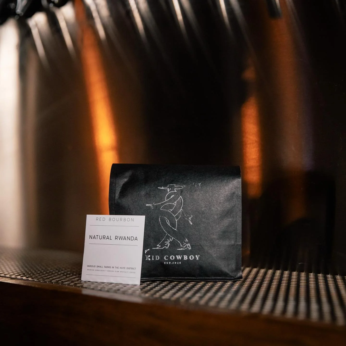 New coffee is live now my dudes. 

We received this incredible Red Bourbon from various small farms in the Huye District of southern Rwanda. Sourced consciously through @olamcoffee. It takes an incredible community effort for us to even have the luxu