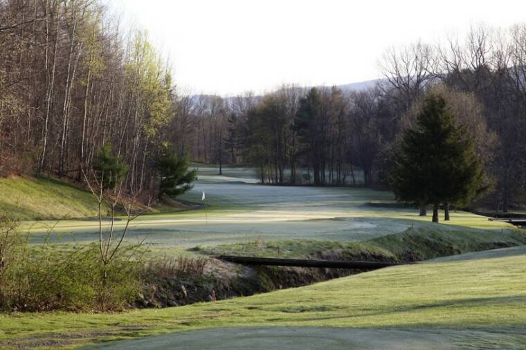 #8: A short par 4 with accuracy a must from tee to green. Water left and a extremely difficult putting surface make this one of CVCC's most difficult.