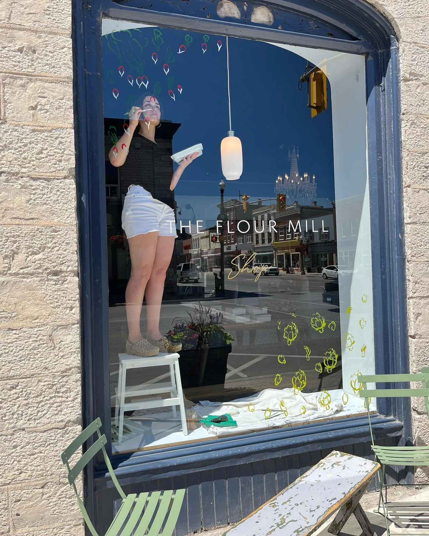FM_Windowpainting.jpg
