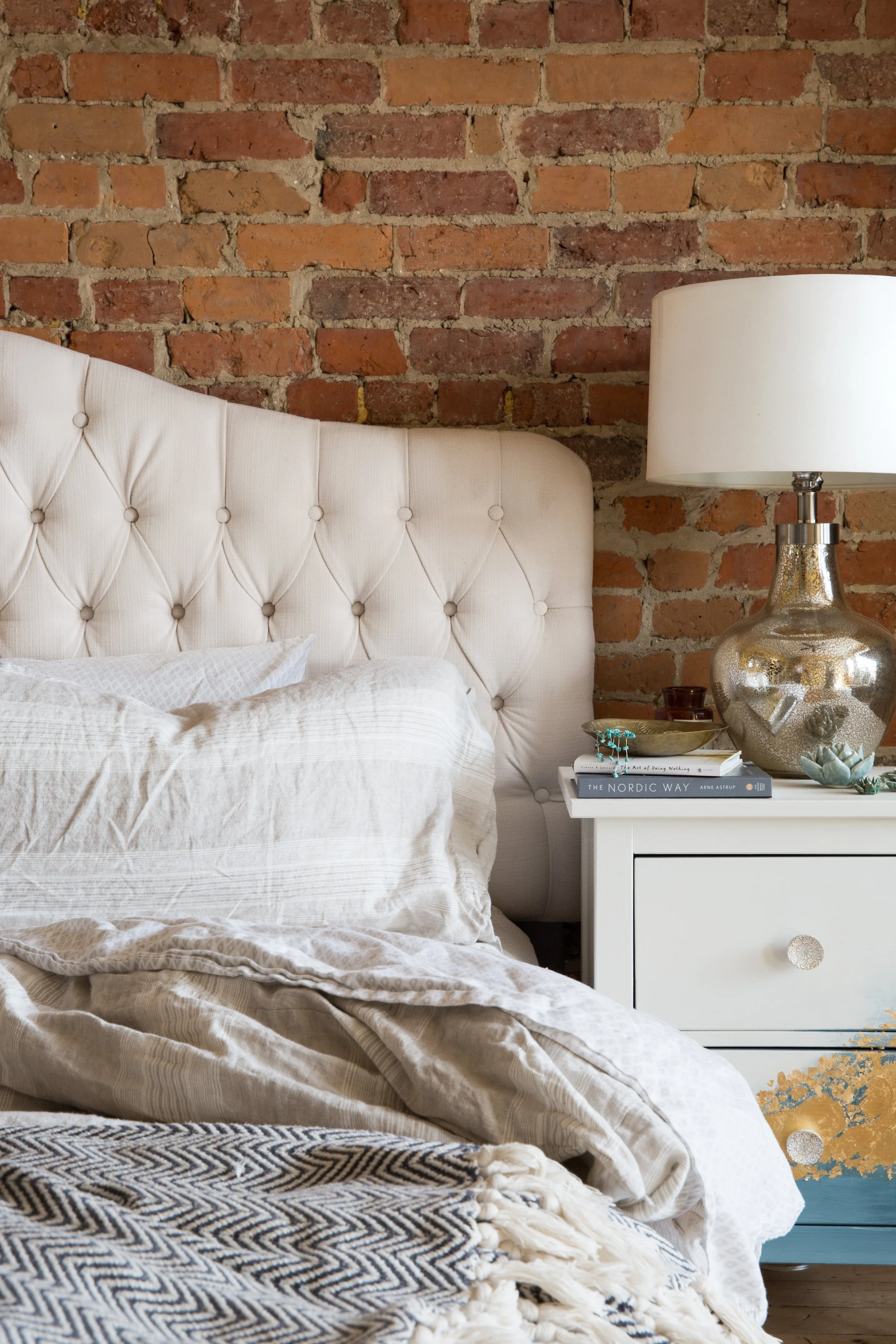 LaurenMiller_TorontoInteriorsPhotographer_FusionMineralPaint-0794.jpg