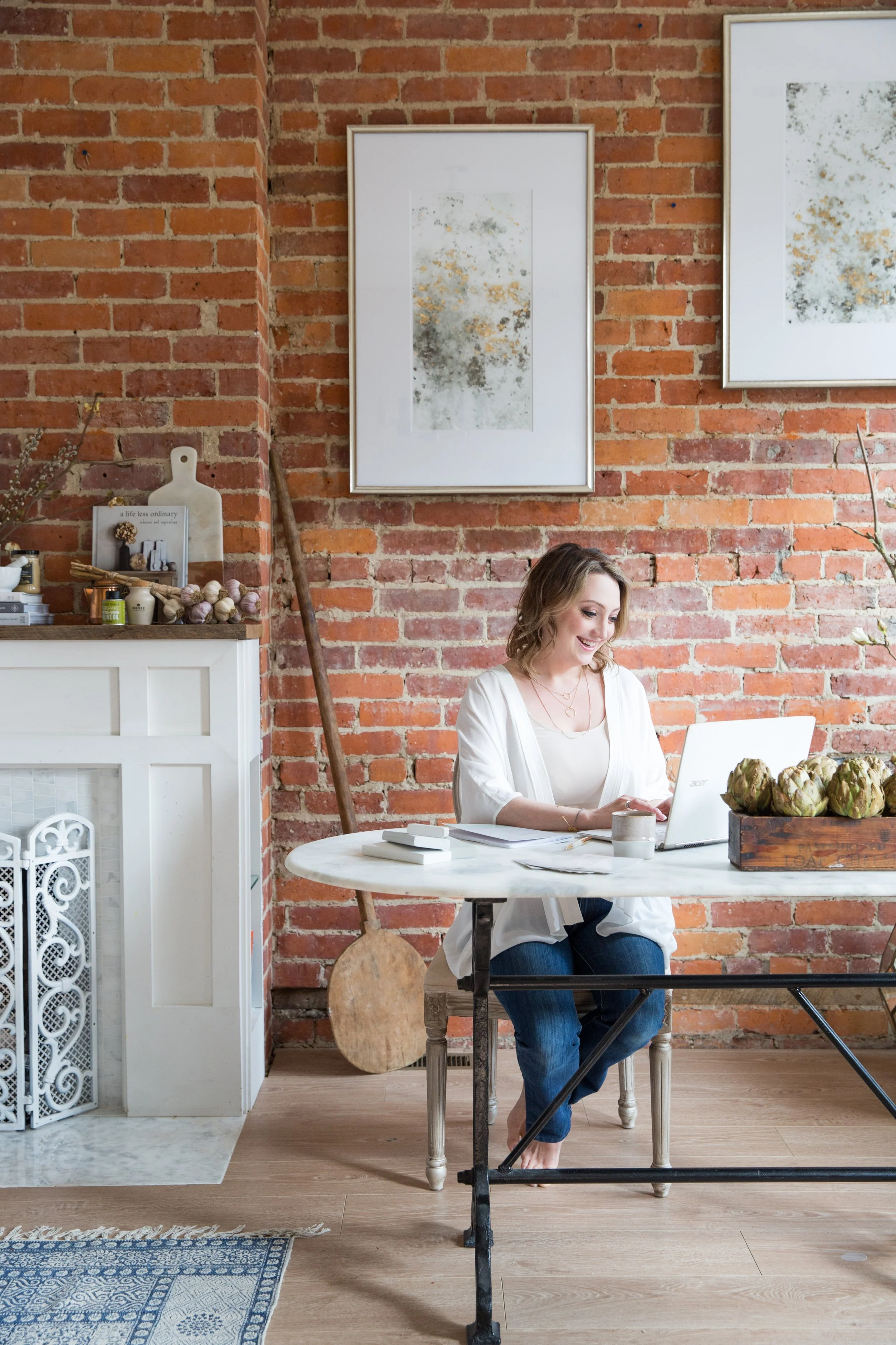LaurenMiller_TorontoInteriorsPhotographer_FusionMineralPaint-0892.jpg