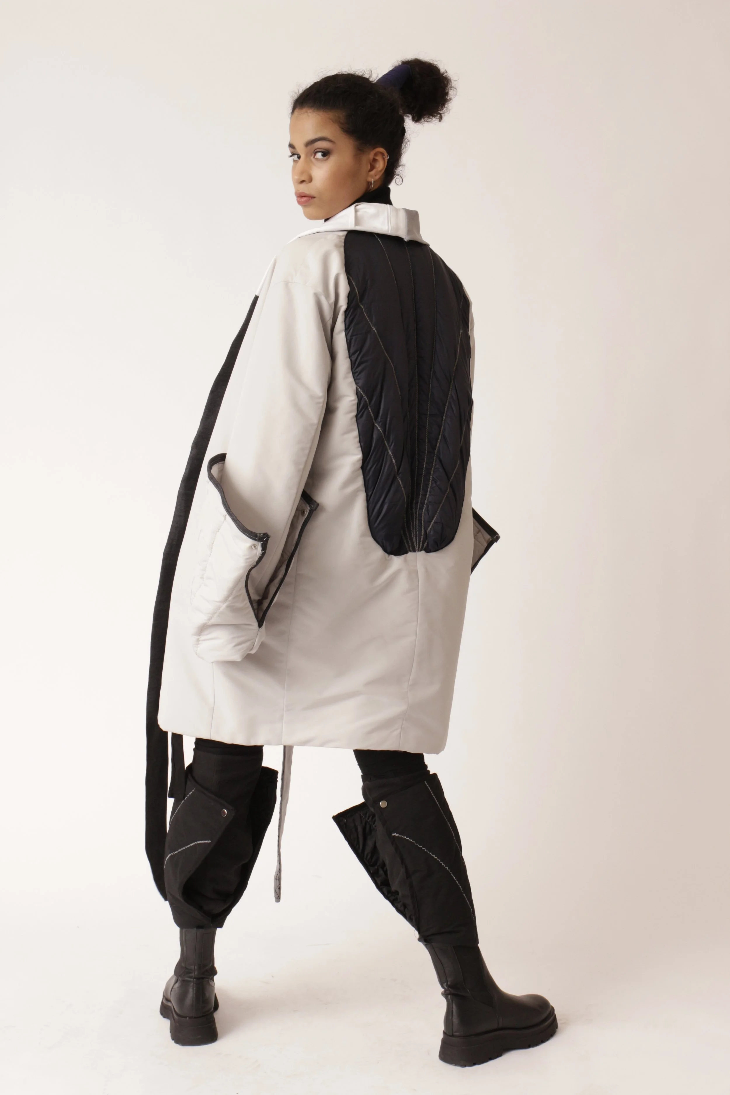 amd_uniqlo_20210204_designer_bekhan_zubajraev_model_elisabeth_toure_2489.JPG