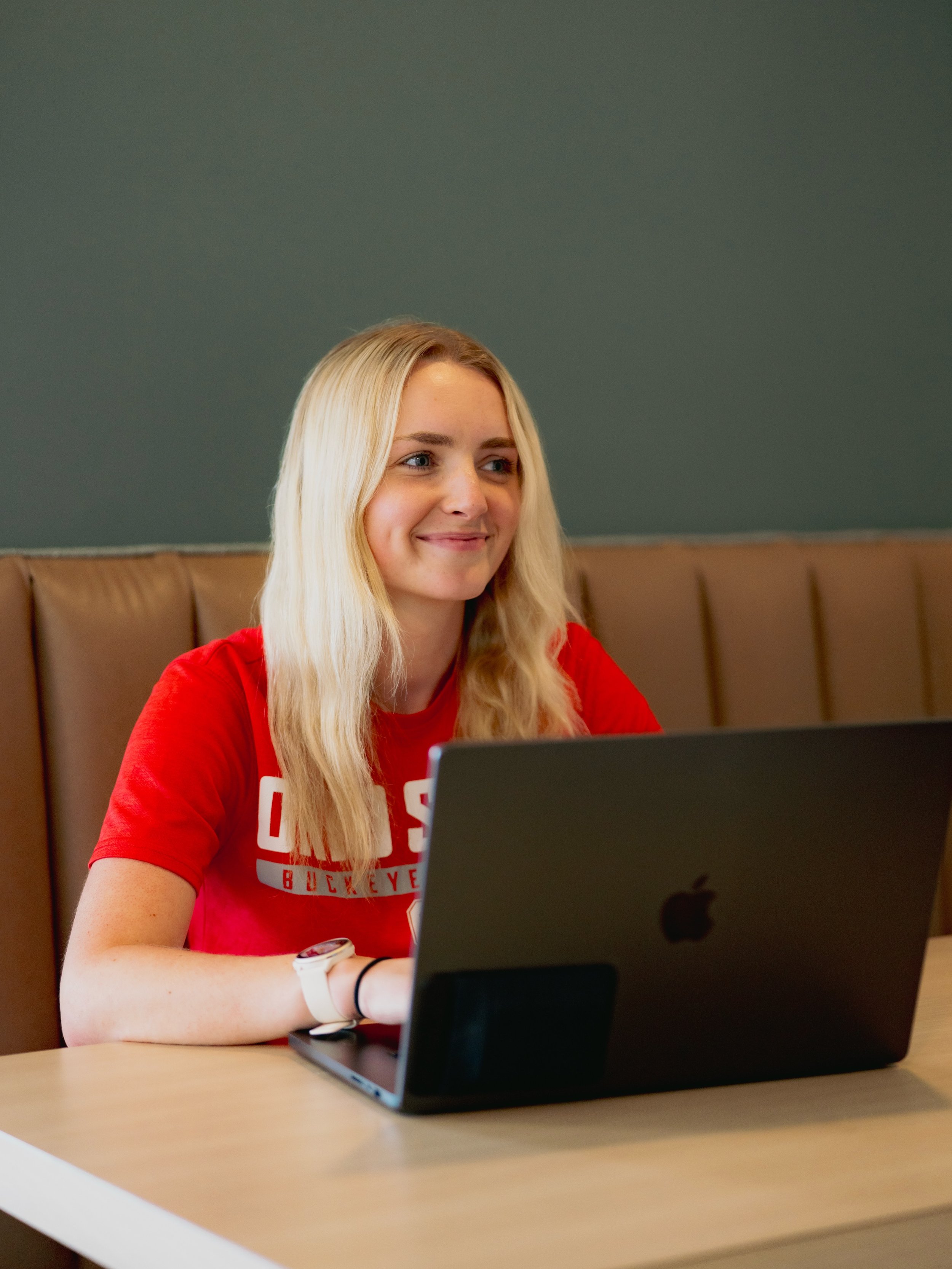 Your next home is just a few clicks away ✨

Only a handful of bed spaces and studios are still available for Fall! Schedule your virtual tour, apply online, and secure your spot from anywhere 💻🤍