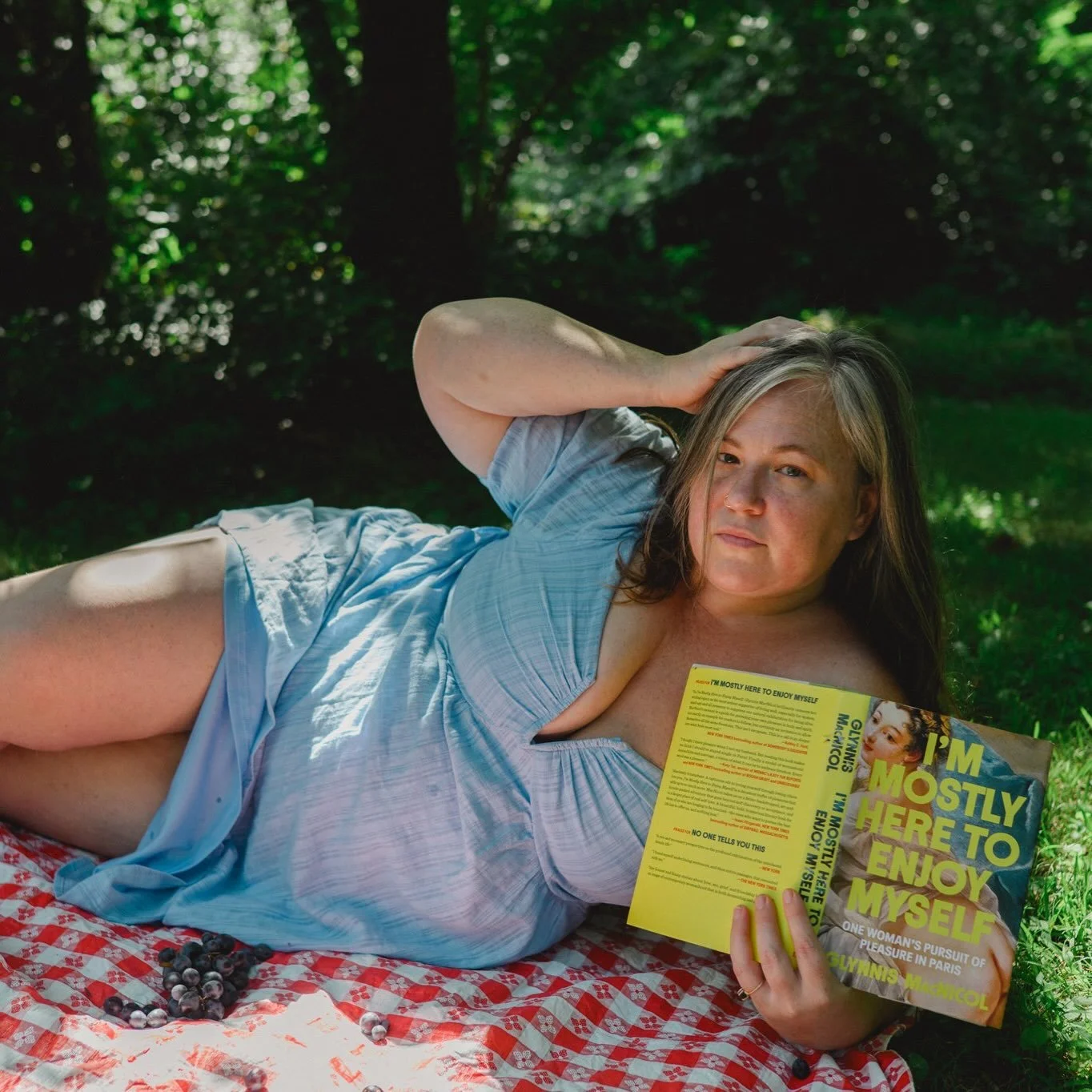 Feral | Week 35 of making a self portrait every week

What&rsquo;s more feral than a woman who rests? 

PS-this book is so good.