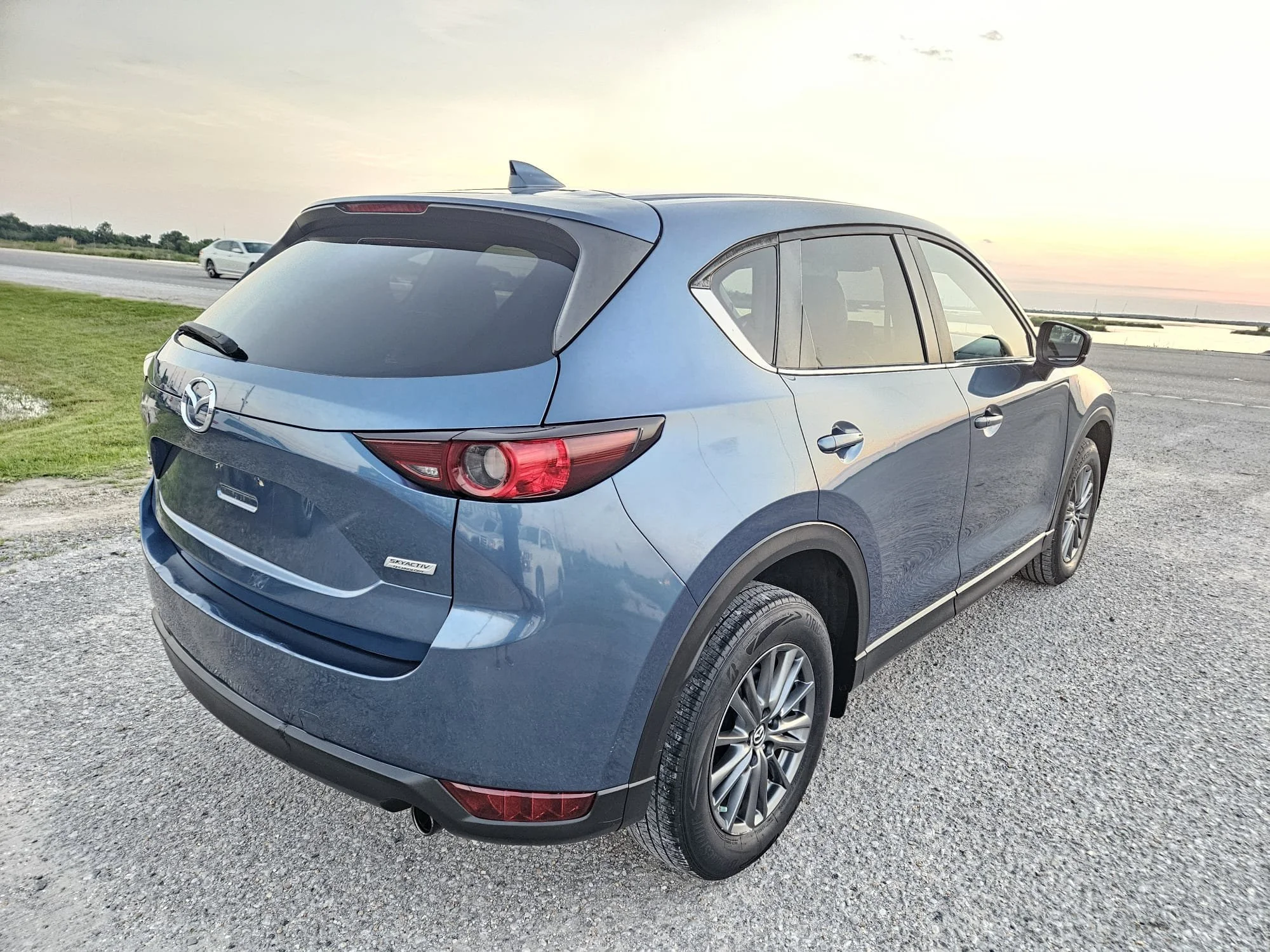 17 Mazda (7).jpg