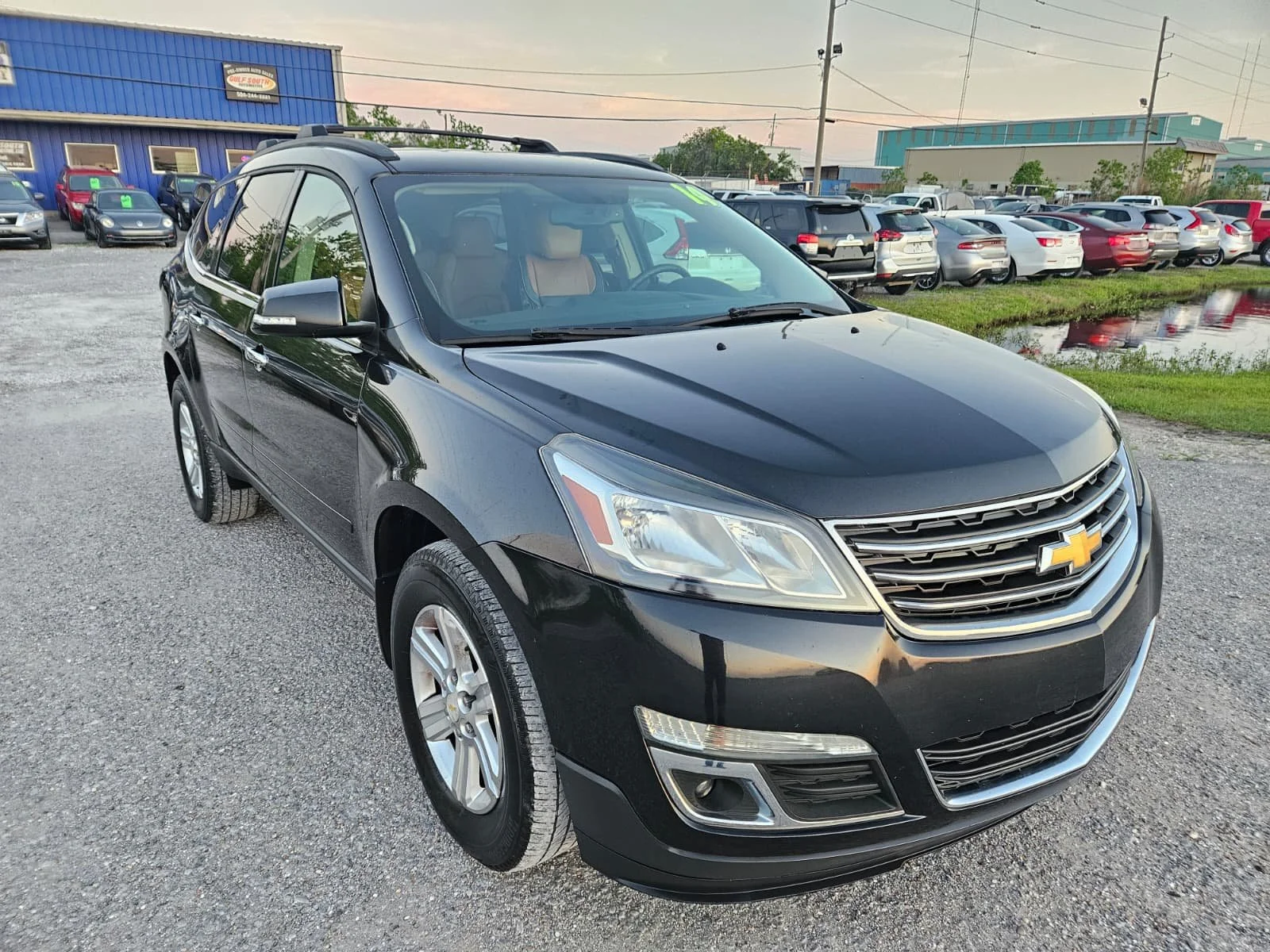 2014 Chevrolet Traverse - $7,400