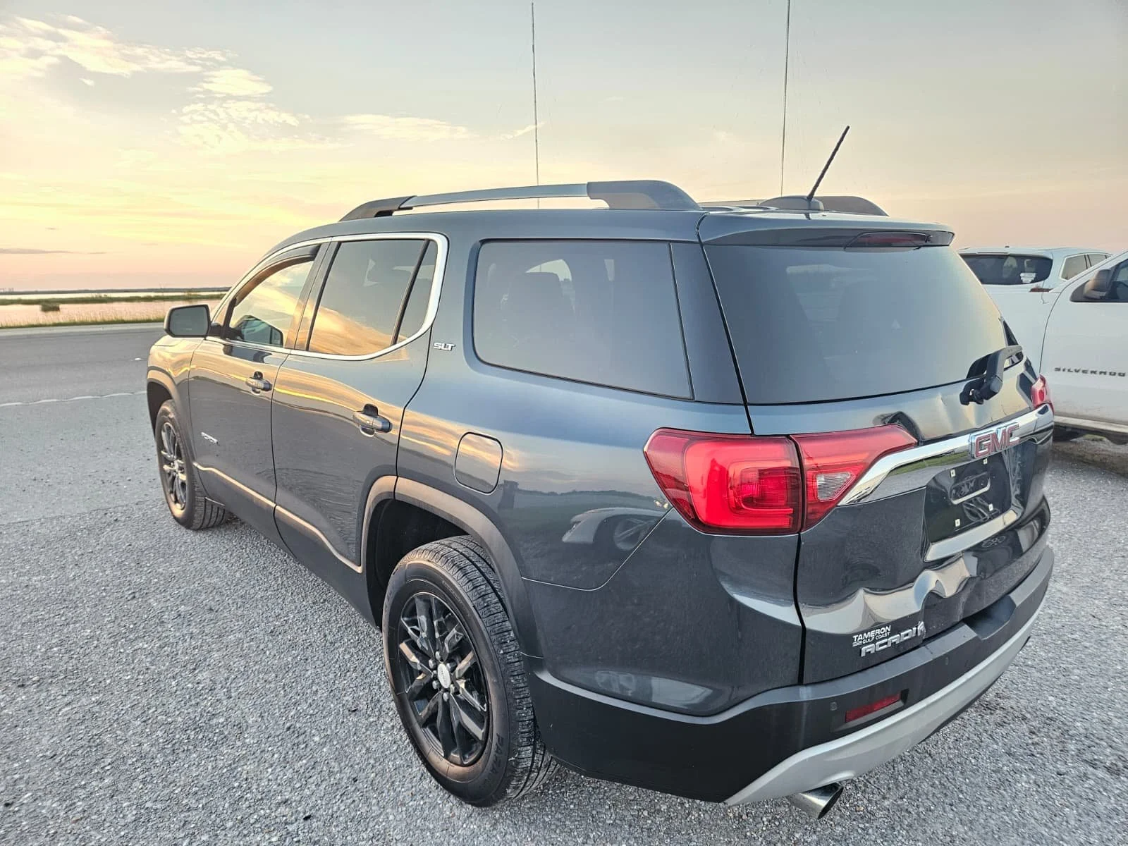 19 acadia (2).jpg