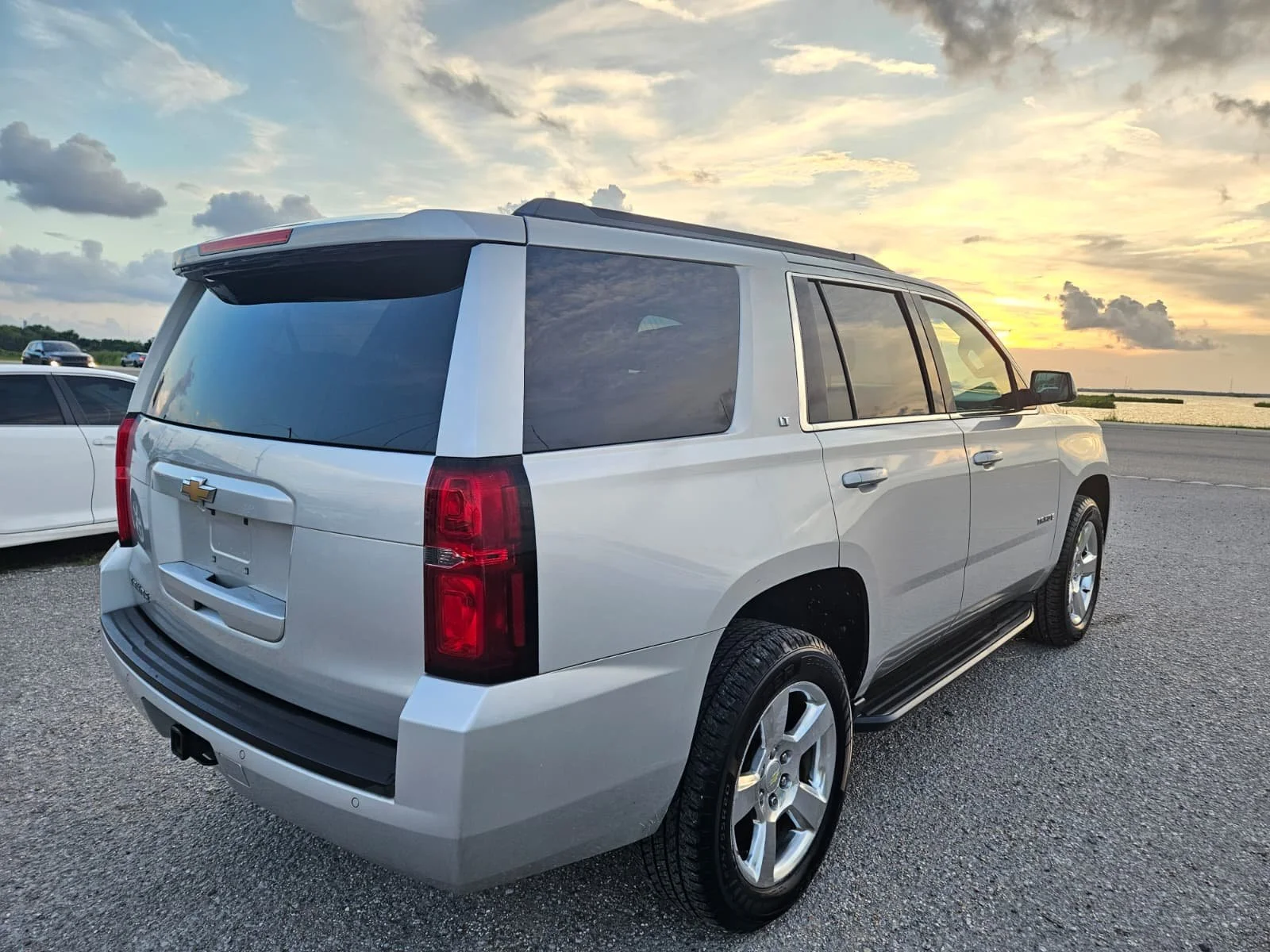15 tahoe (1).jpg