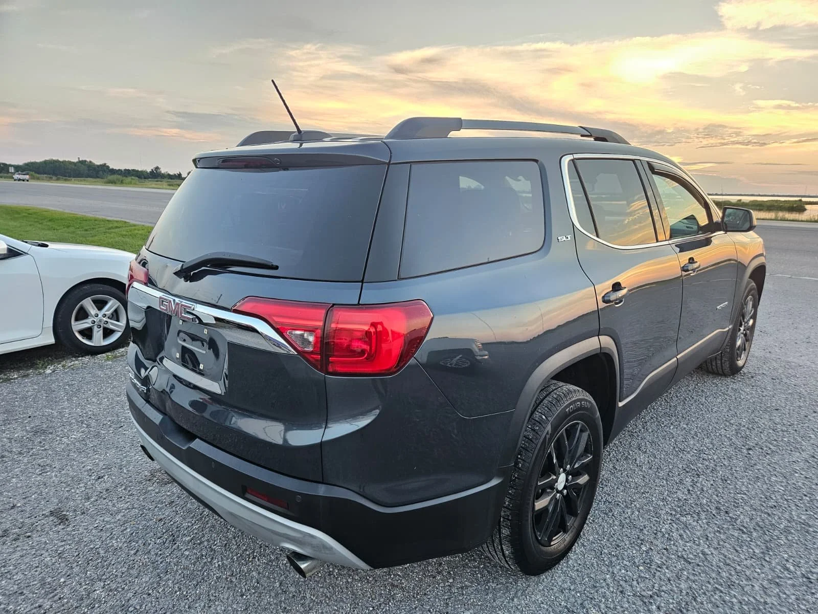 19 acadia (5).jpg