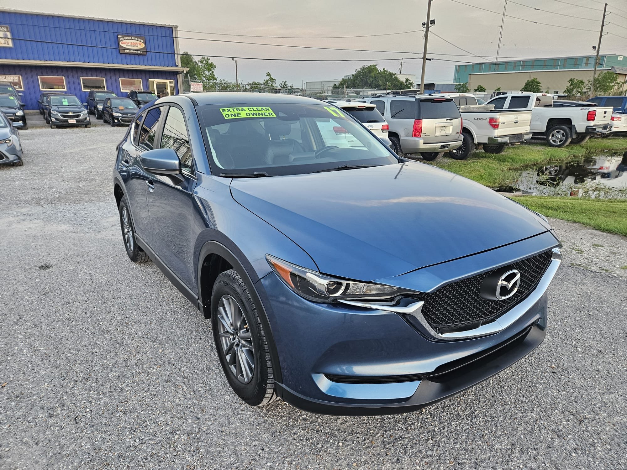 2017 Mazda CX-5 - $10,800