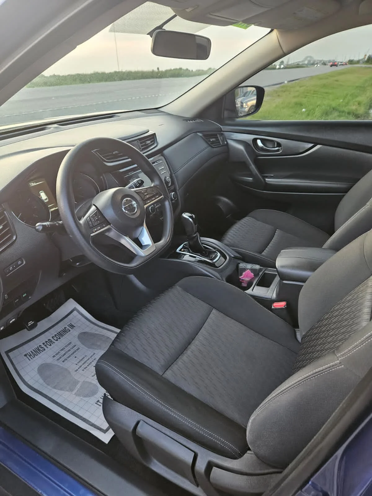 2017 ROGUE (8).jpg