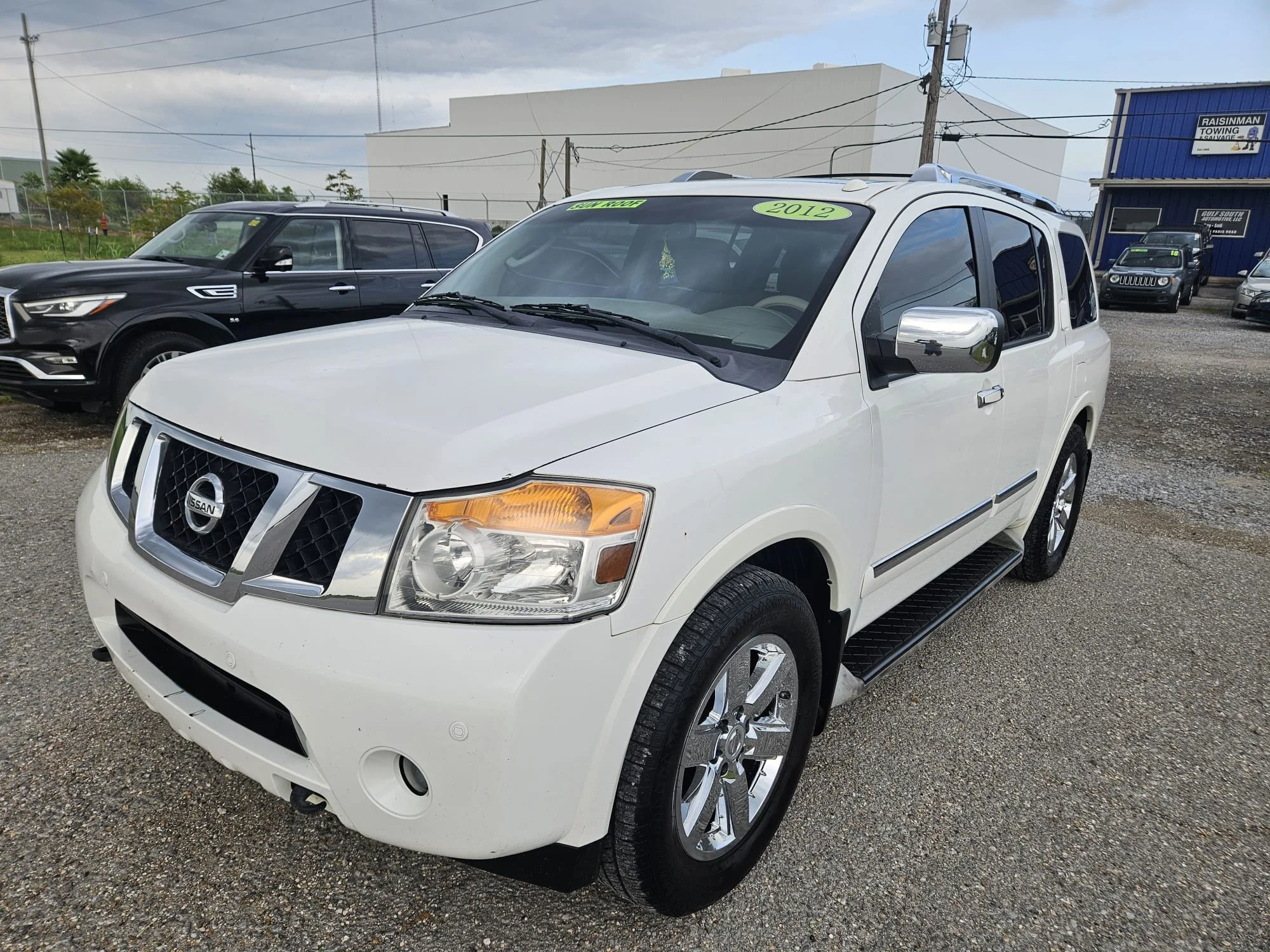 2012 armada (3).jpg