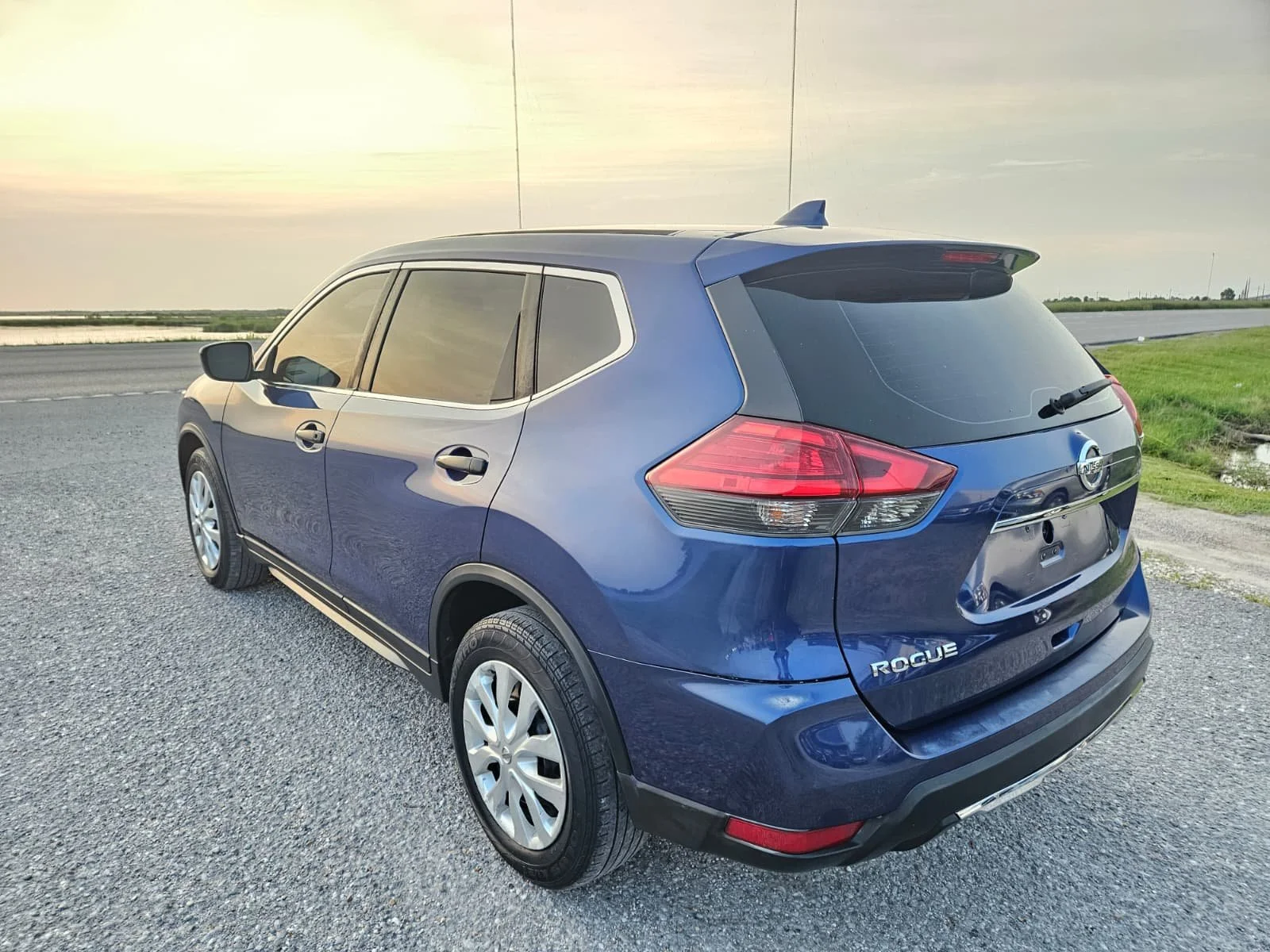 2017 ROGUE (10).jpg