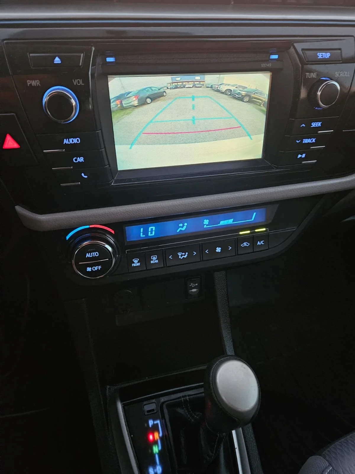 2014 COROLLA WHITE (1).jpg