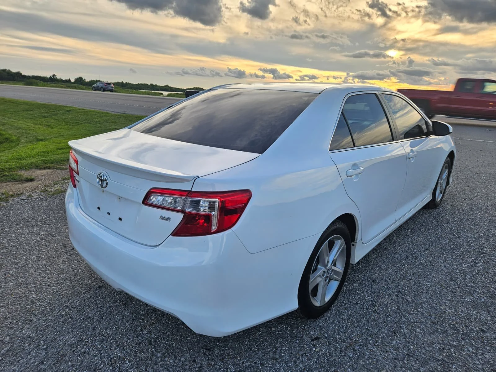 camry (9).jpg