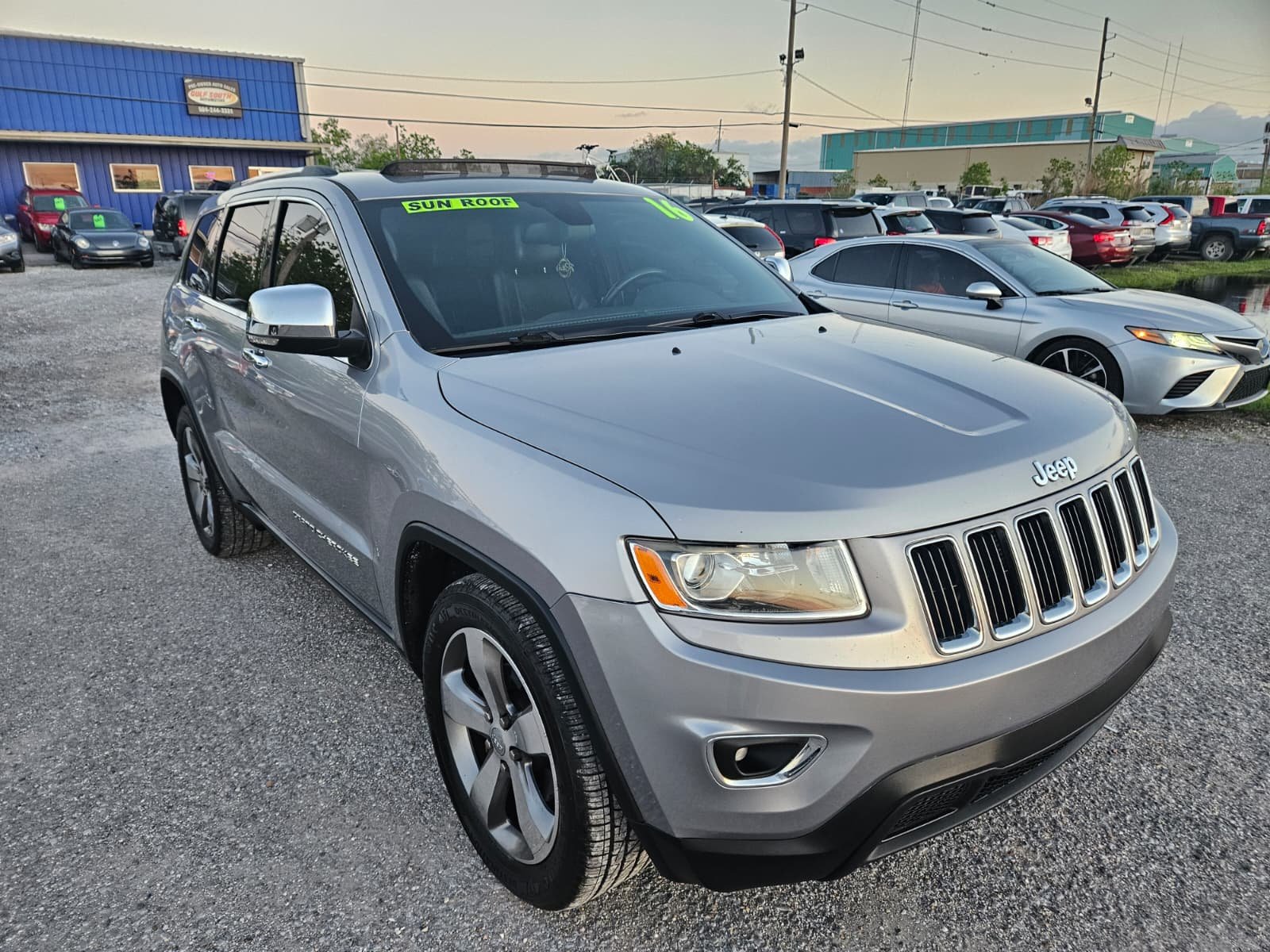 2016 Jeep Grand Cherokee - $7,300