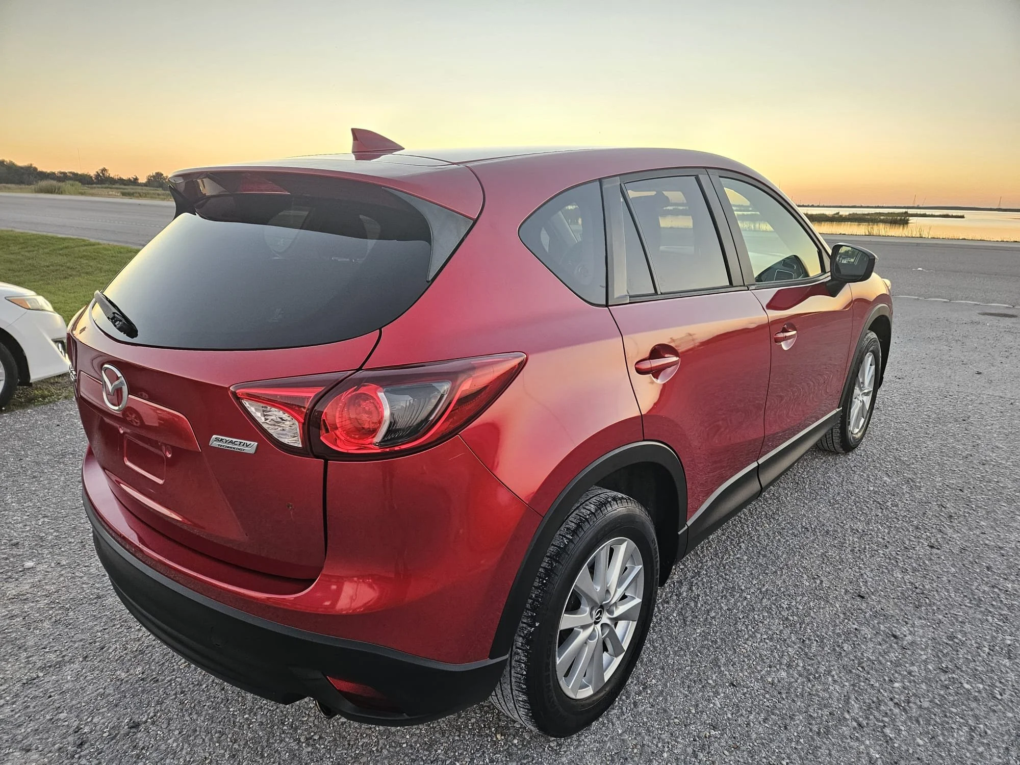 16 red mazda (3).jpg