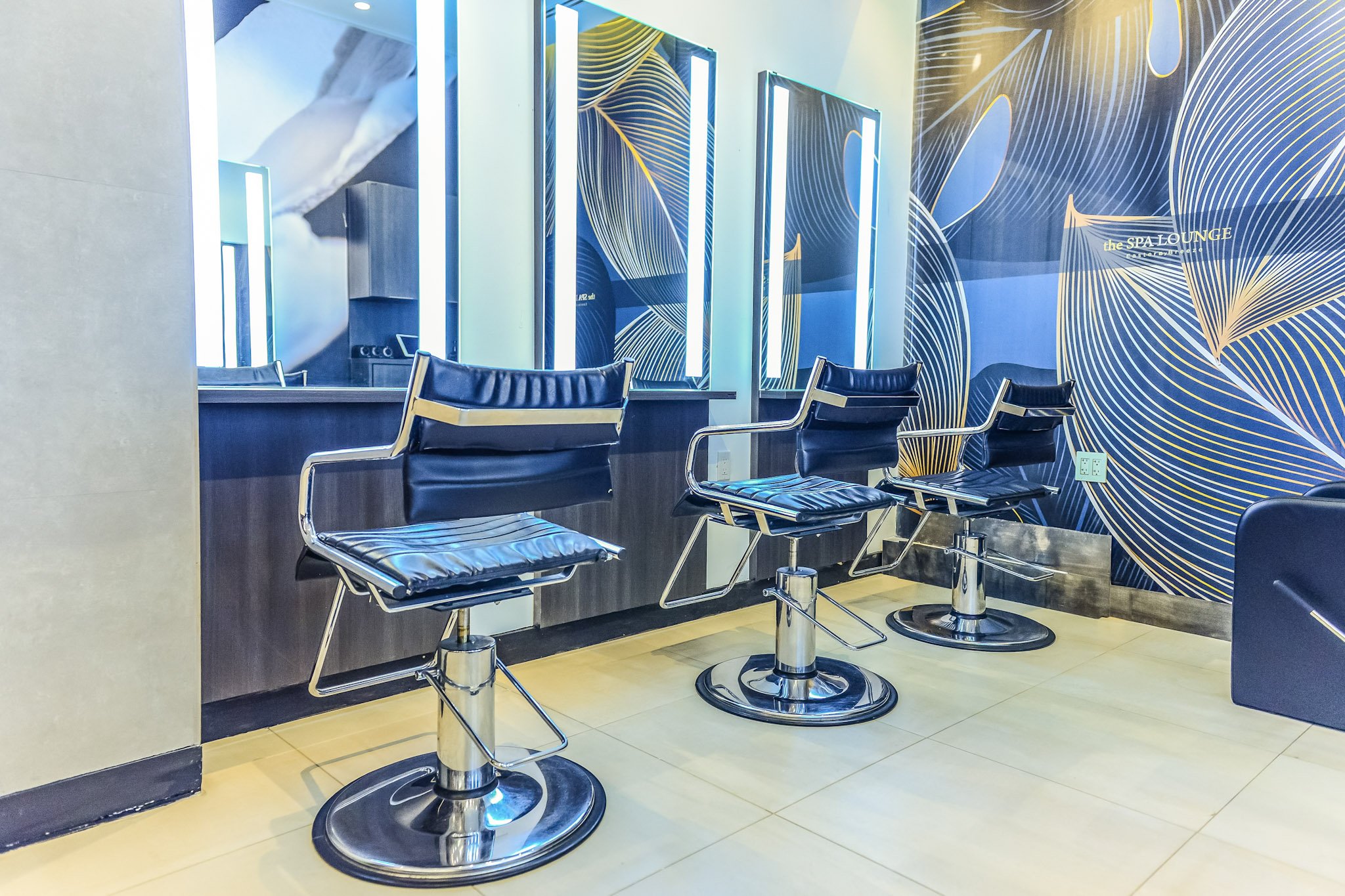 20-2026-5-18-The-Salon-Woodbury-20.jpg