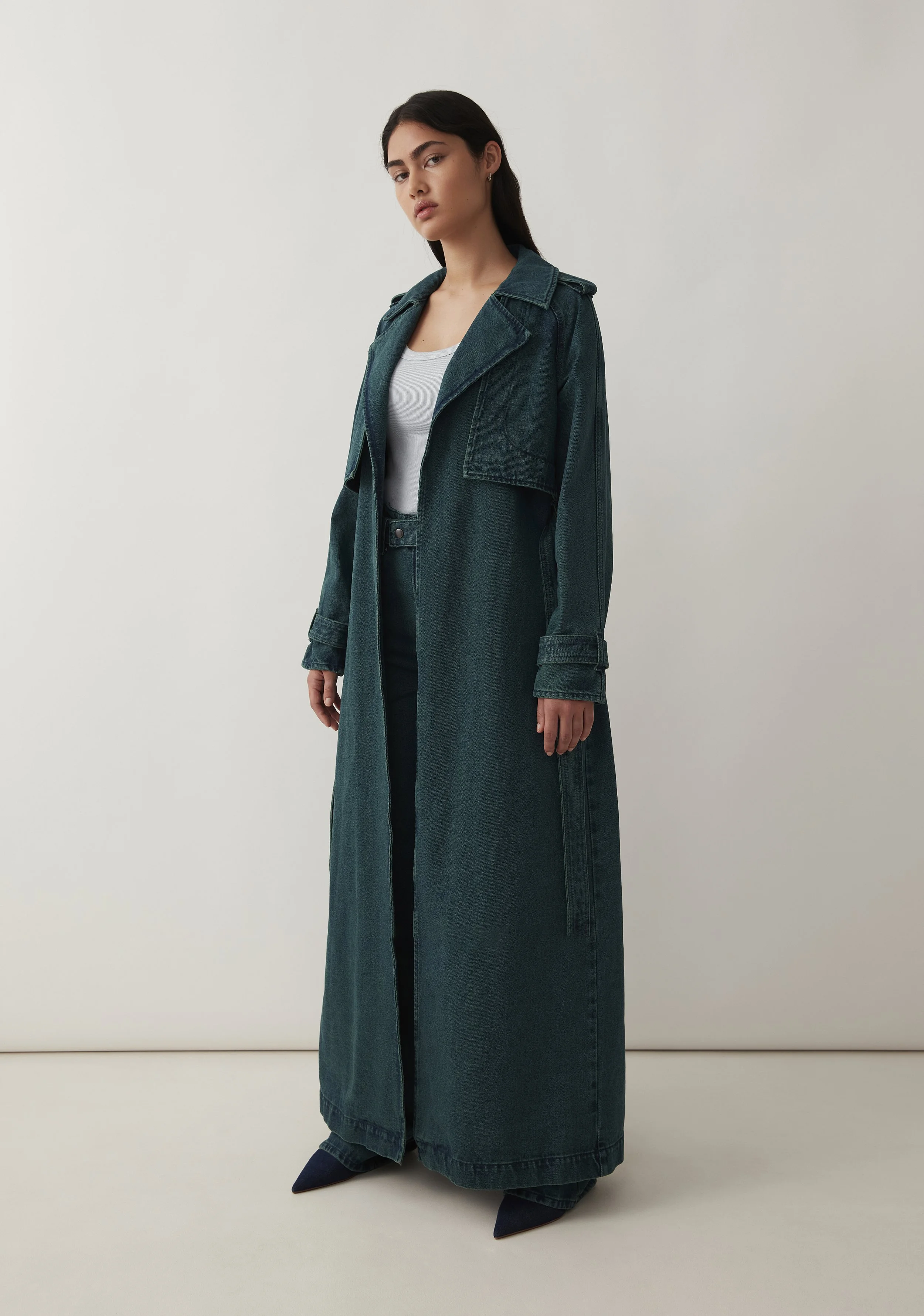 Sarah Banger Stylist Denimsmith 2025 ECommerce 2.jpg