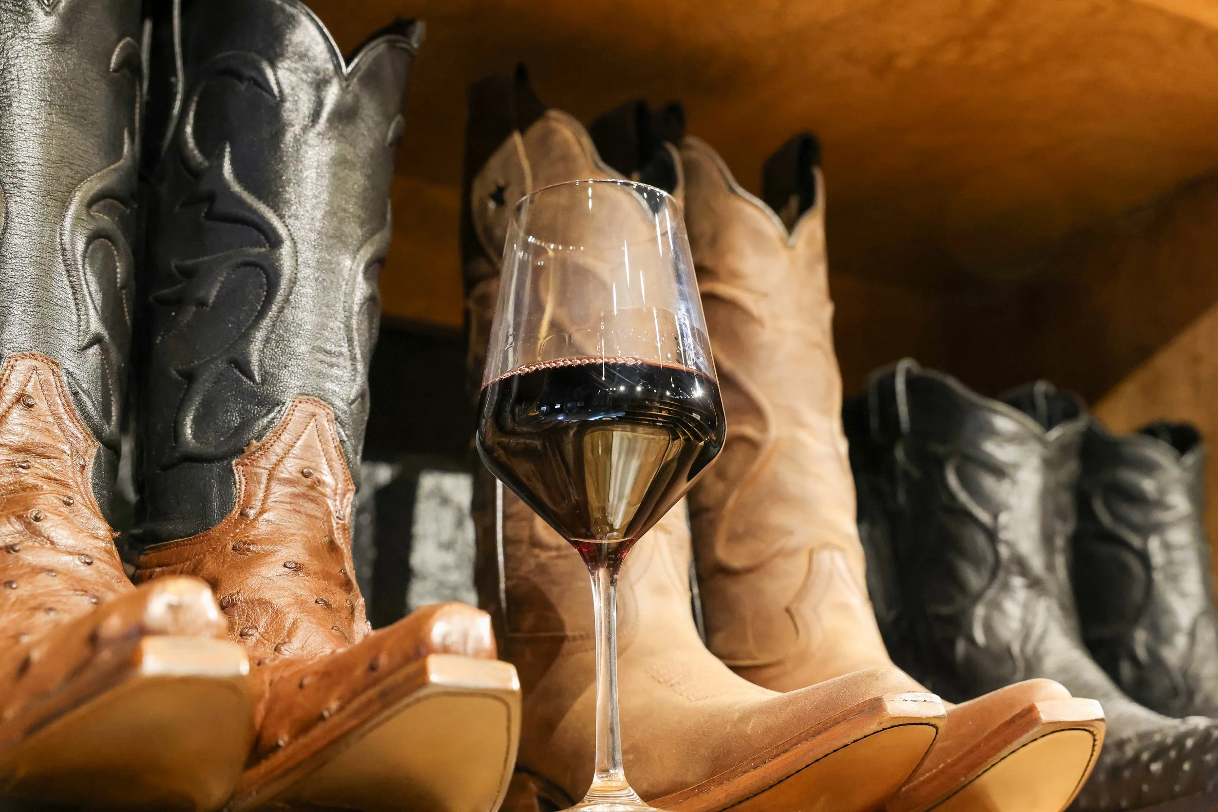 Republic Boot Wine Castle