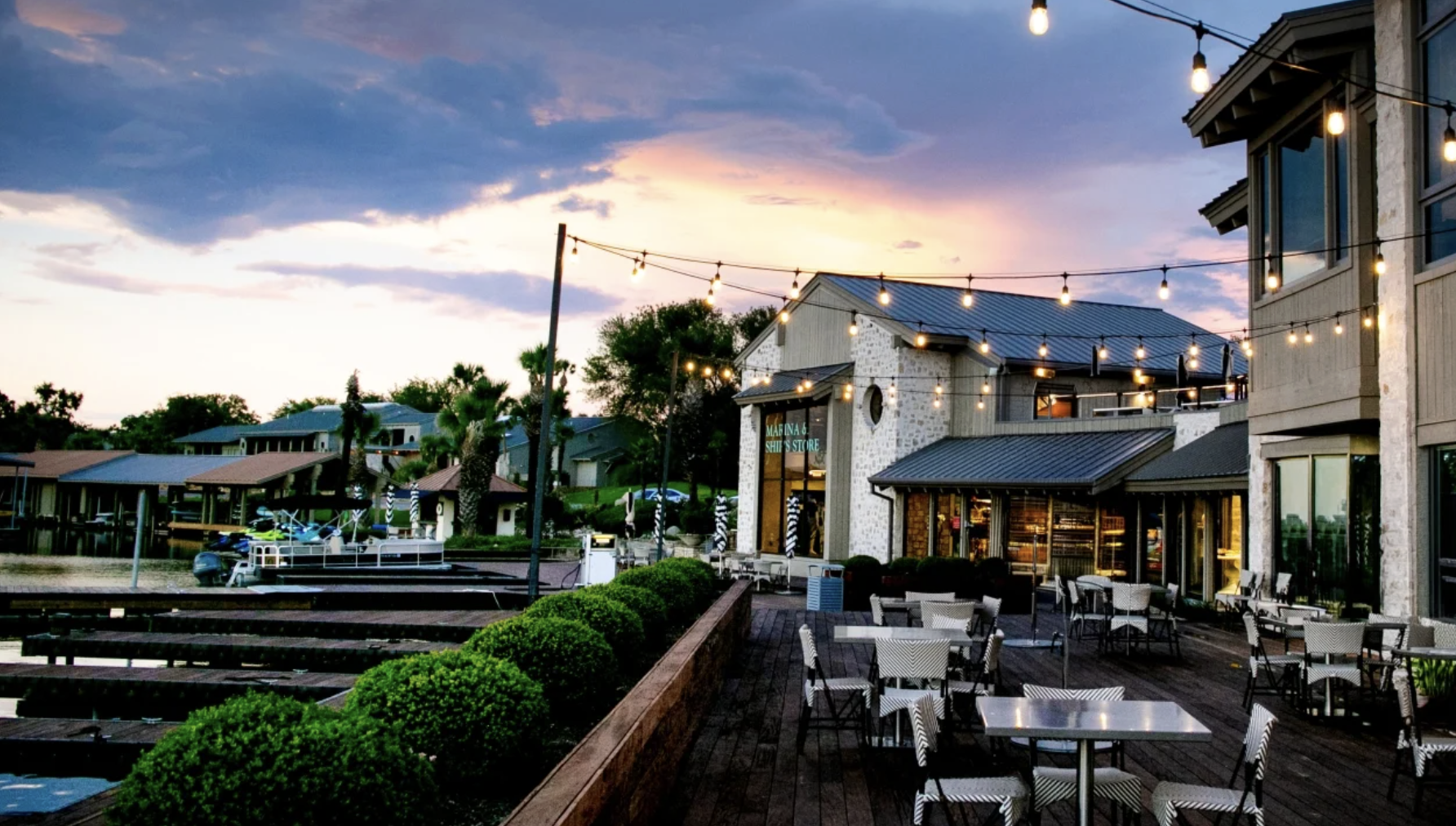 Waterfront Bar &amp; Grill