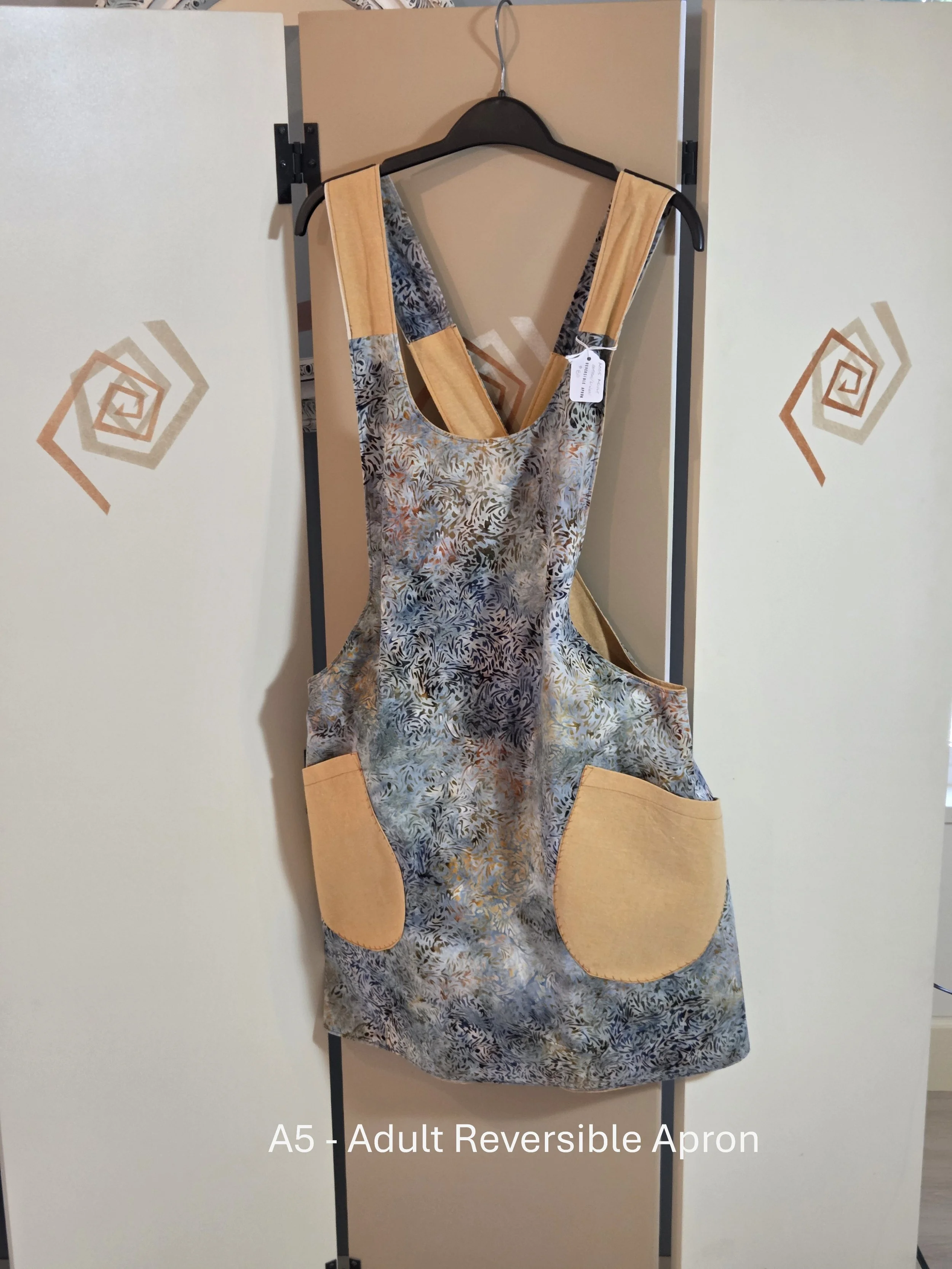 Elegant Reversible Kitchen Apron