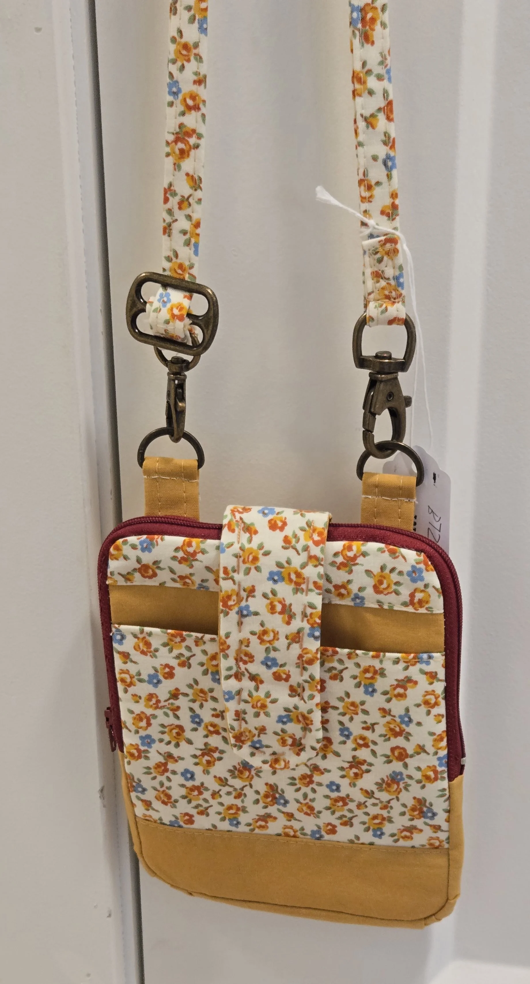 Floral Vintage Charm Crossbody Bag