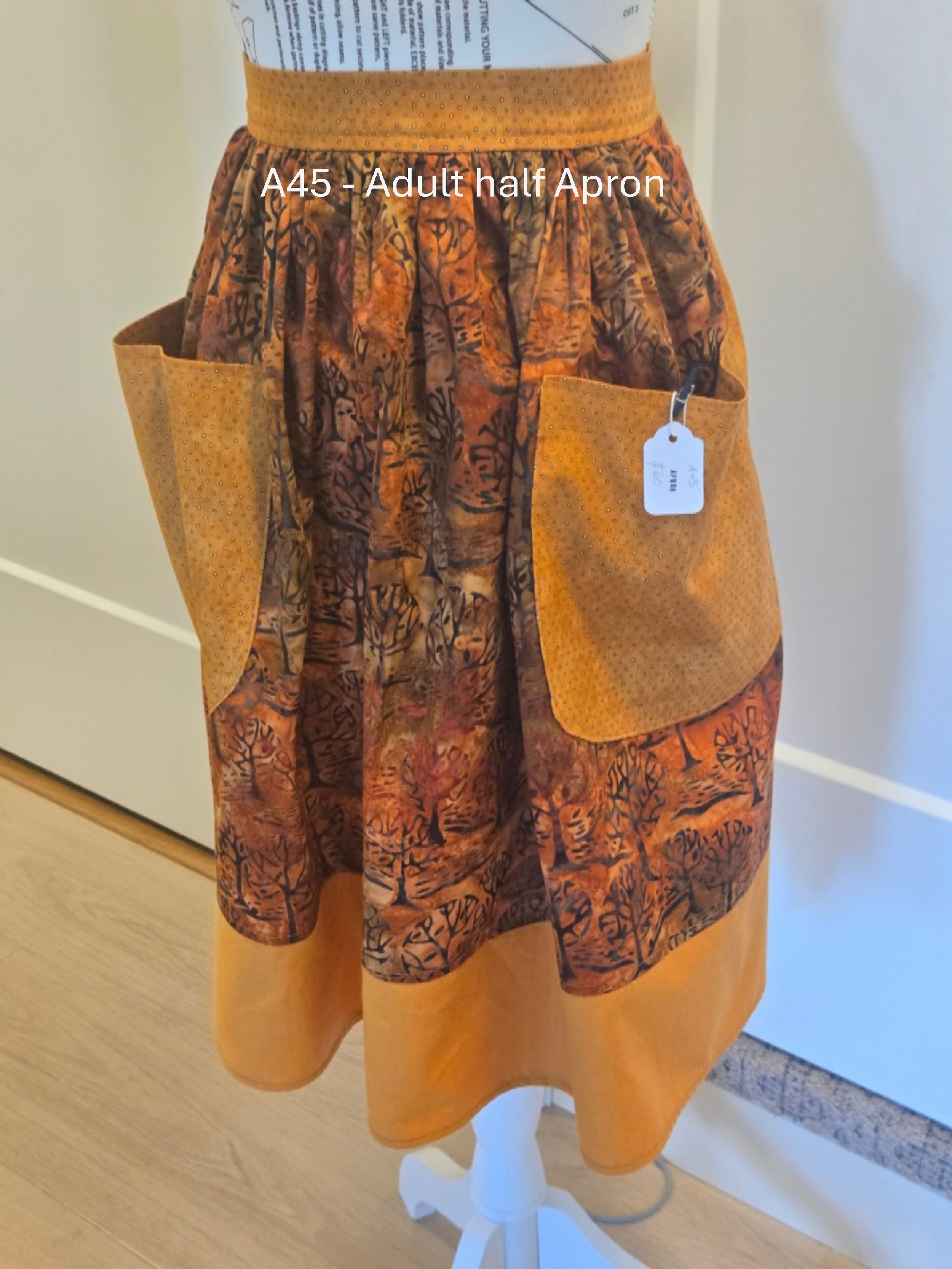 Artisan Sunlit Grove Half Apron