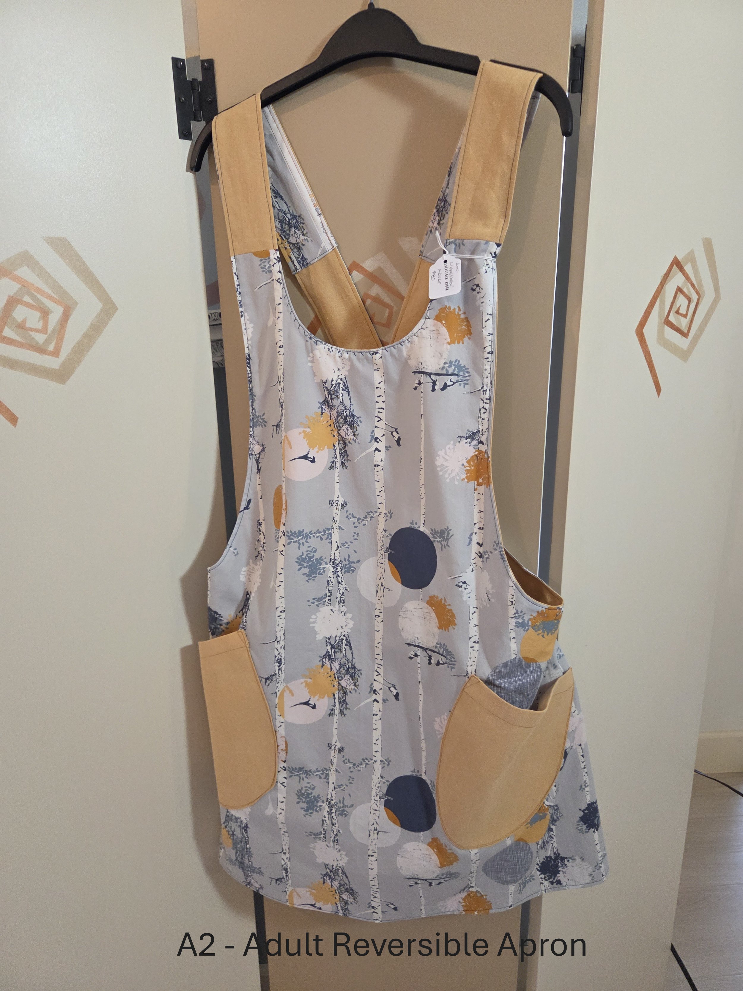 Chic Reversible Apron