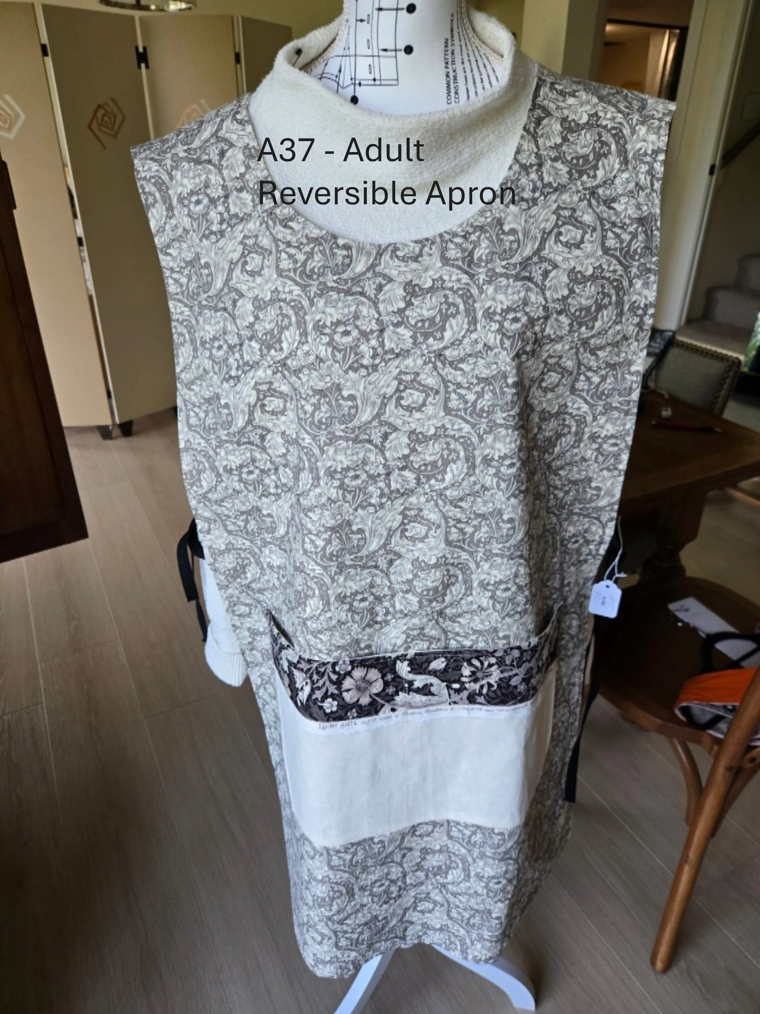 Luxurious Reversible Apron - Elegant Patterns