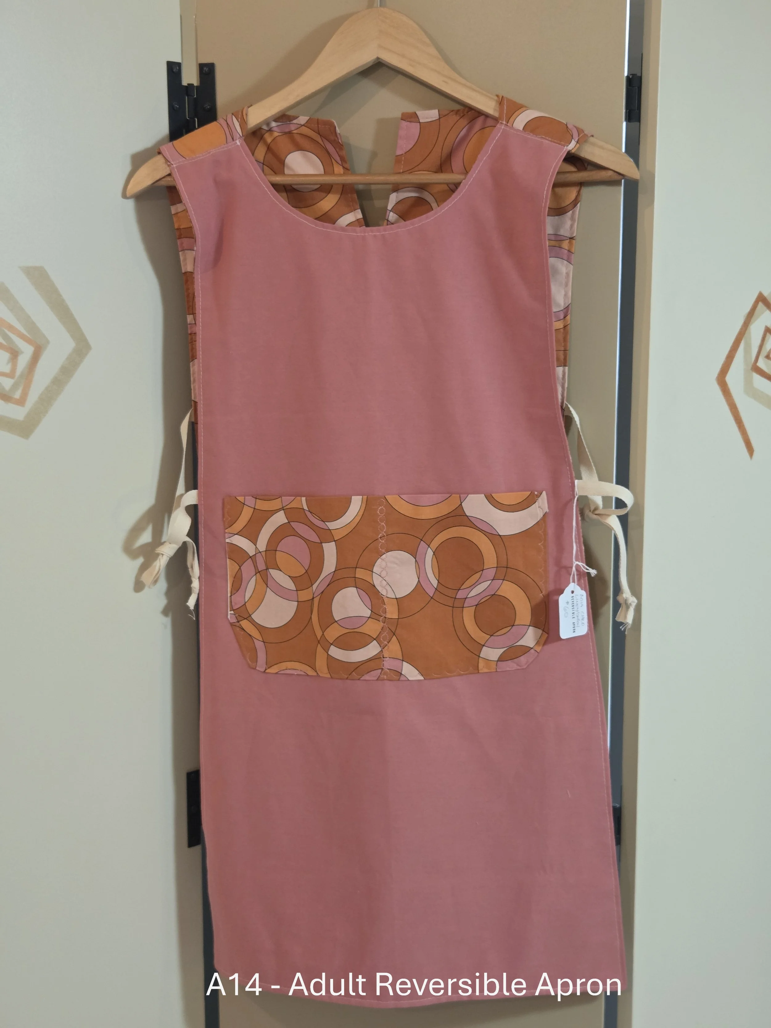 Chic Reversible Adult Apron