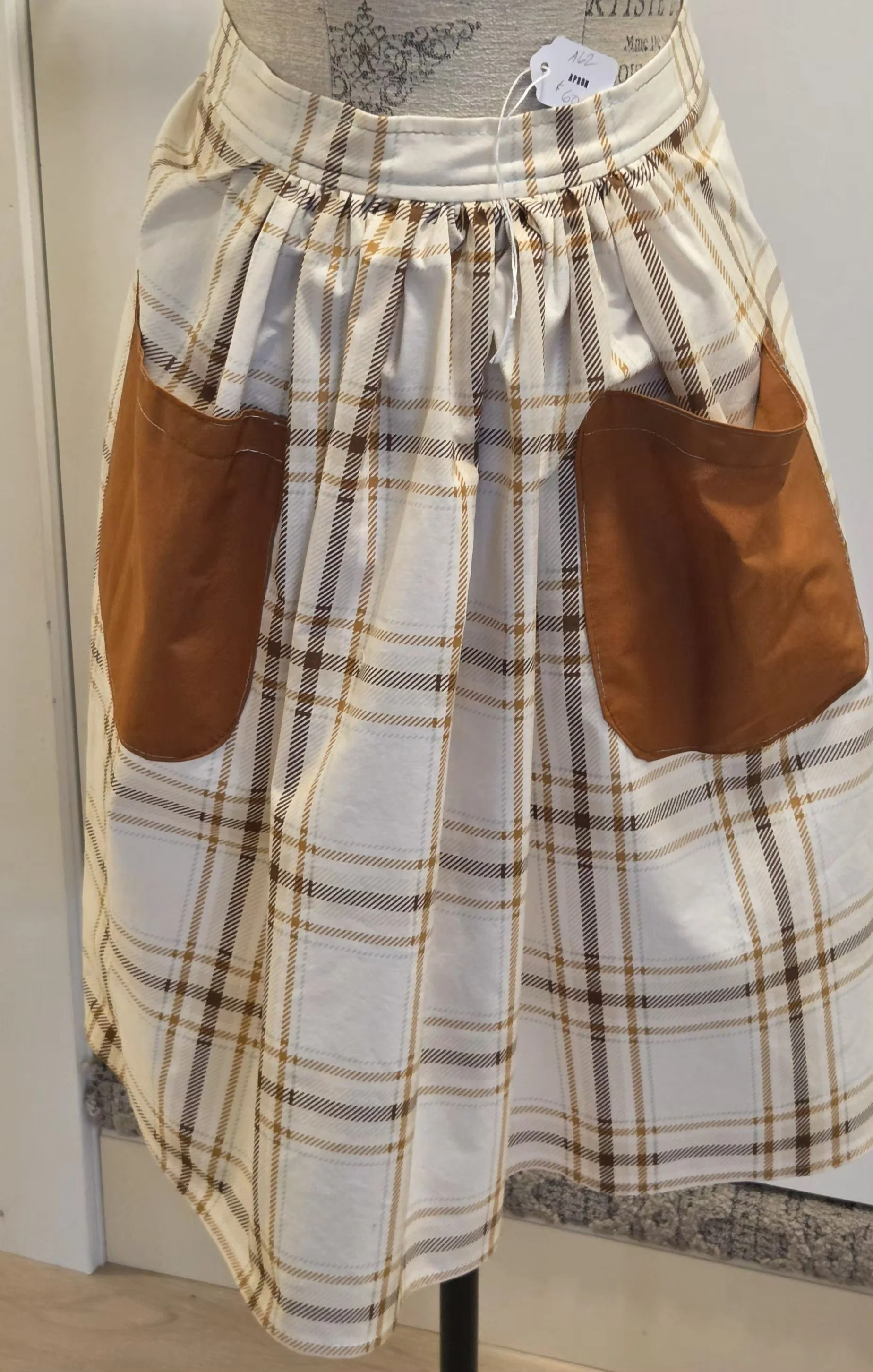 Vintage Plaid Pocket Apron