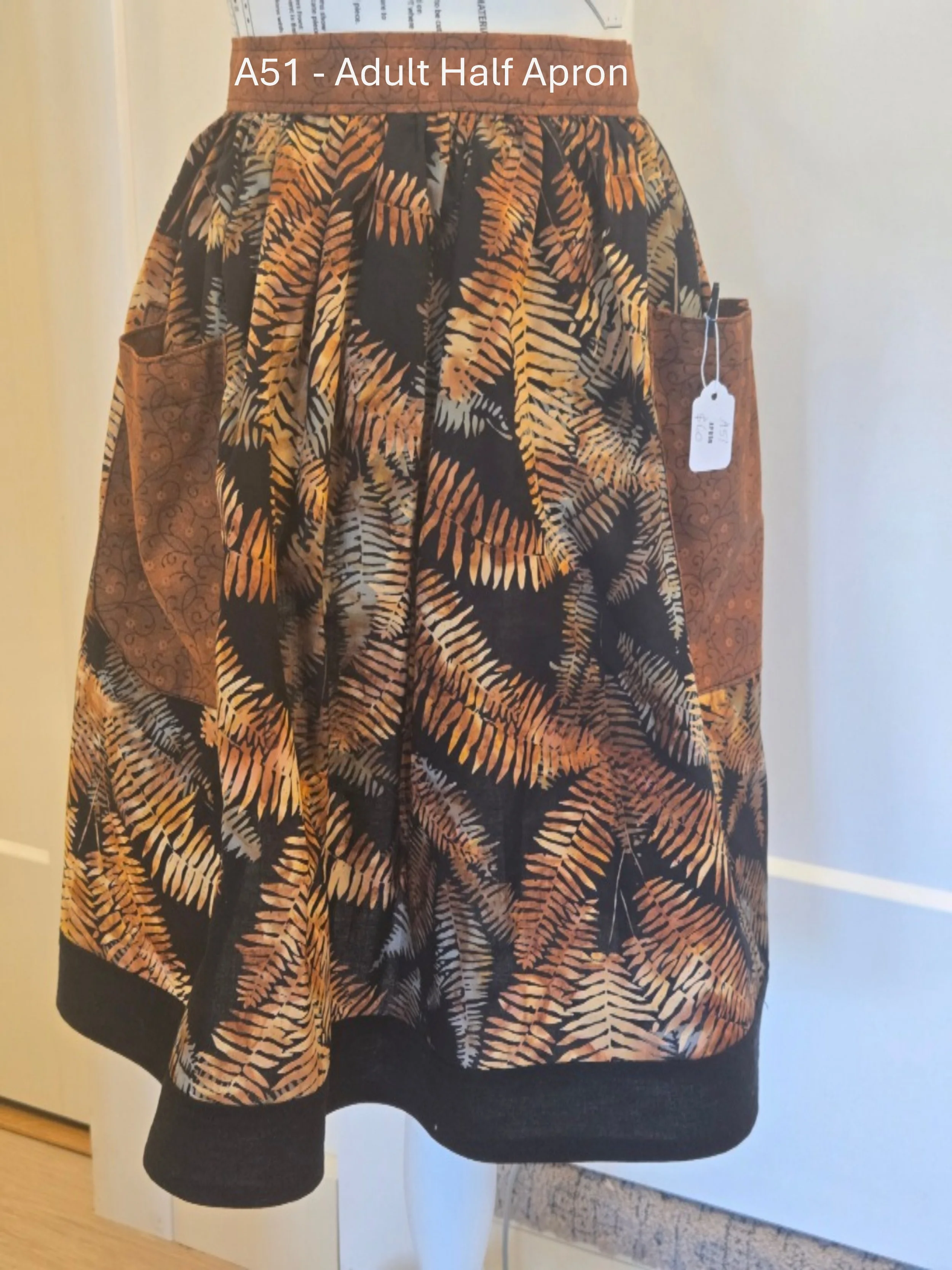 Artisan Fern Print Half Apron