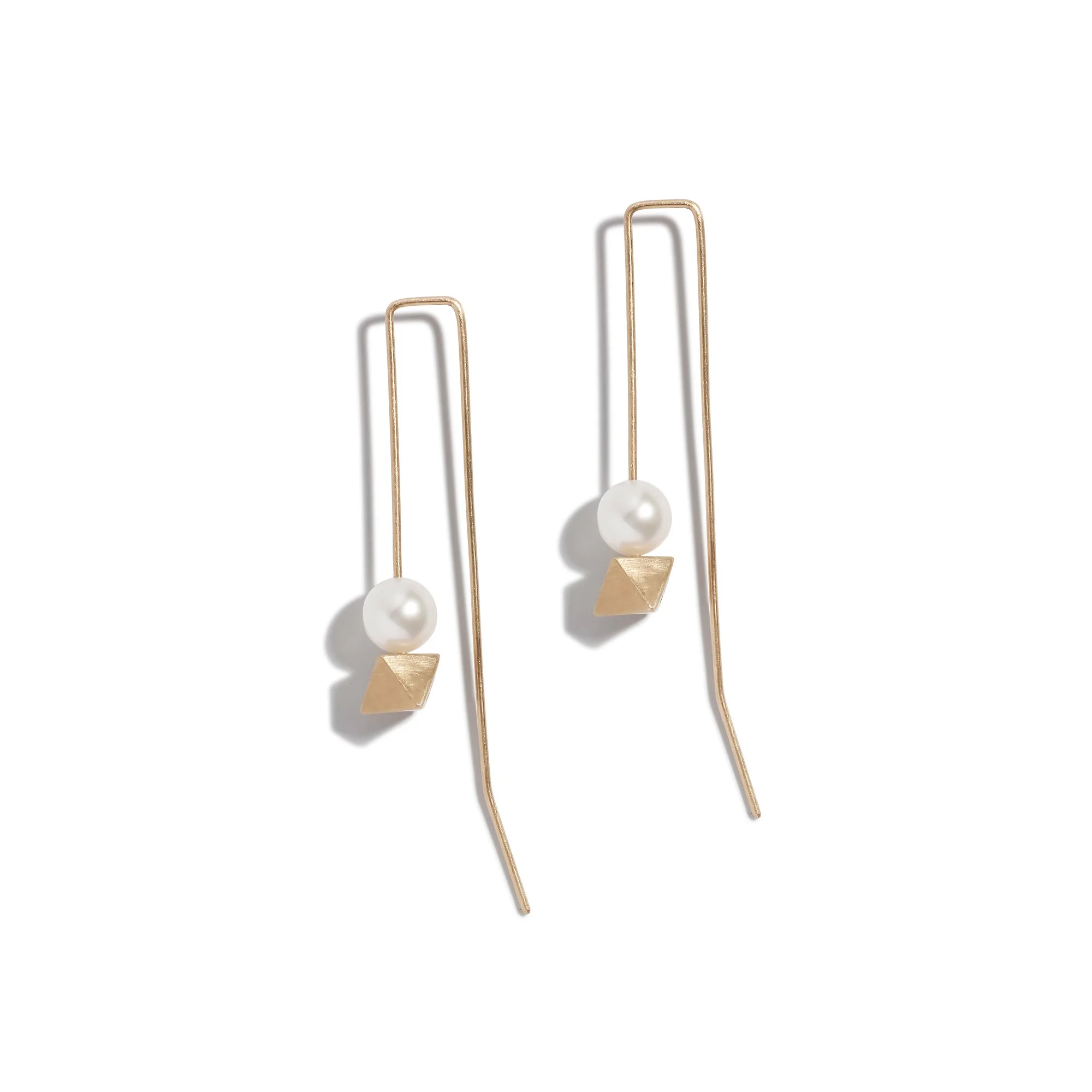 PEARL AND OCTAHEDRON RIGHT ANGLE EARRINGS