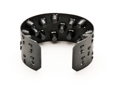 EJJ_oxcuff_front_product-large.jpeg